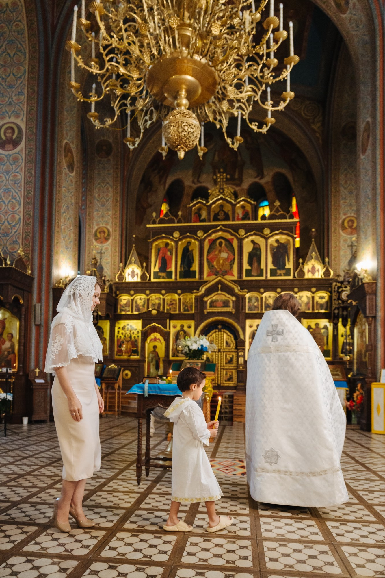 где провести крещение Ломоносов, красивый храм в Ломоносов, как записаться на крестины, сколько стоит крещения, лучший храм ЛО, душевный батюшка