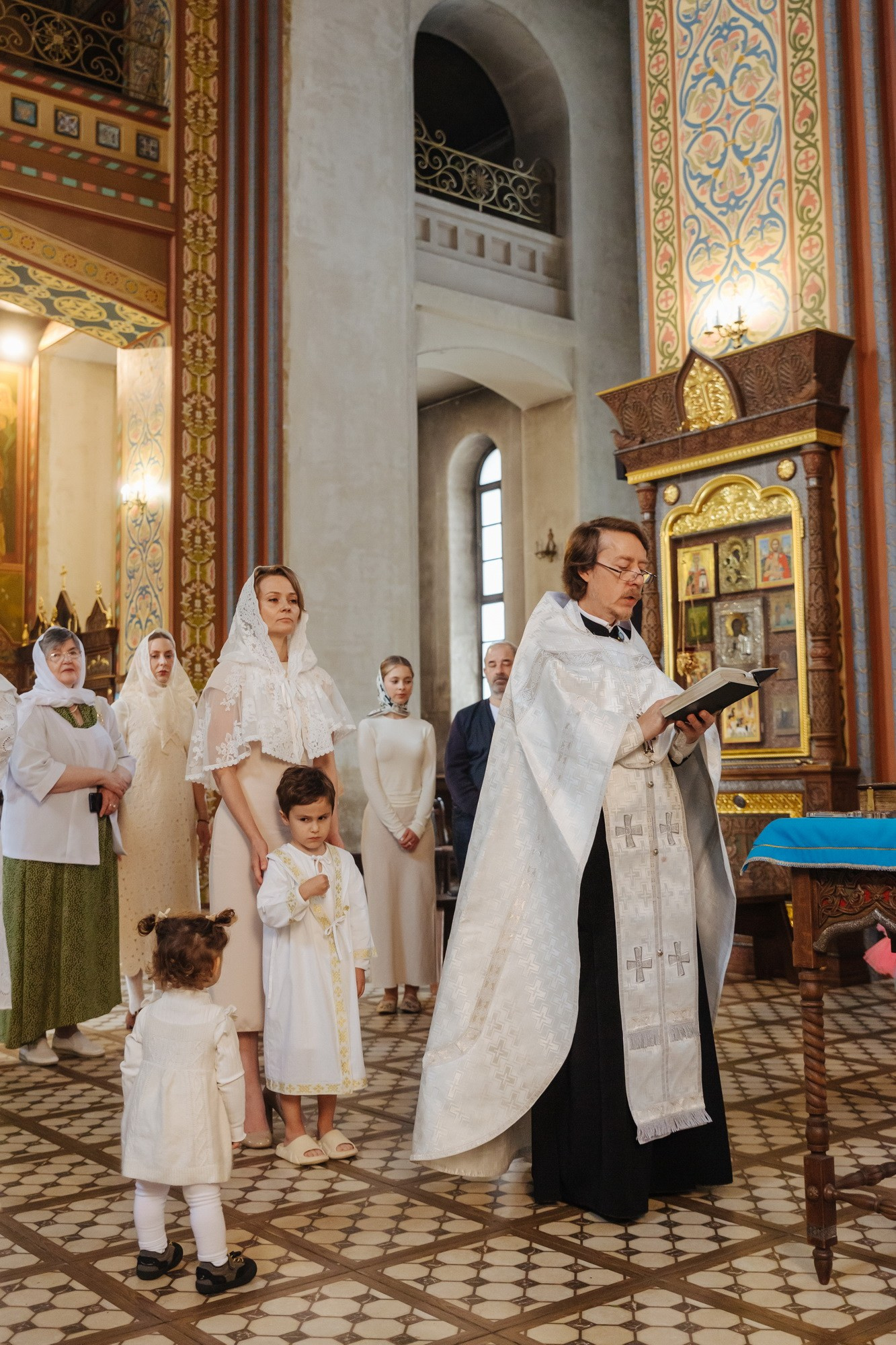 где провести крещение Ломоносов, красивый храм в Ломоносов, как записаться на крестины, сколько стоит крещения, лучший храм ЛО, душевный батюшка