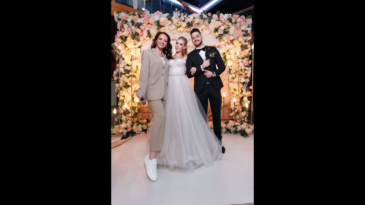 Ведущая Славина Дом у моря. Подрядчики и друзья сети свадебных площадок House for wedding