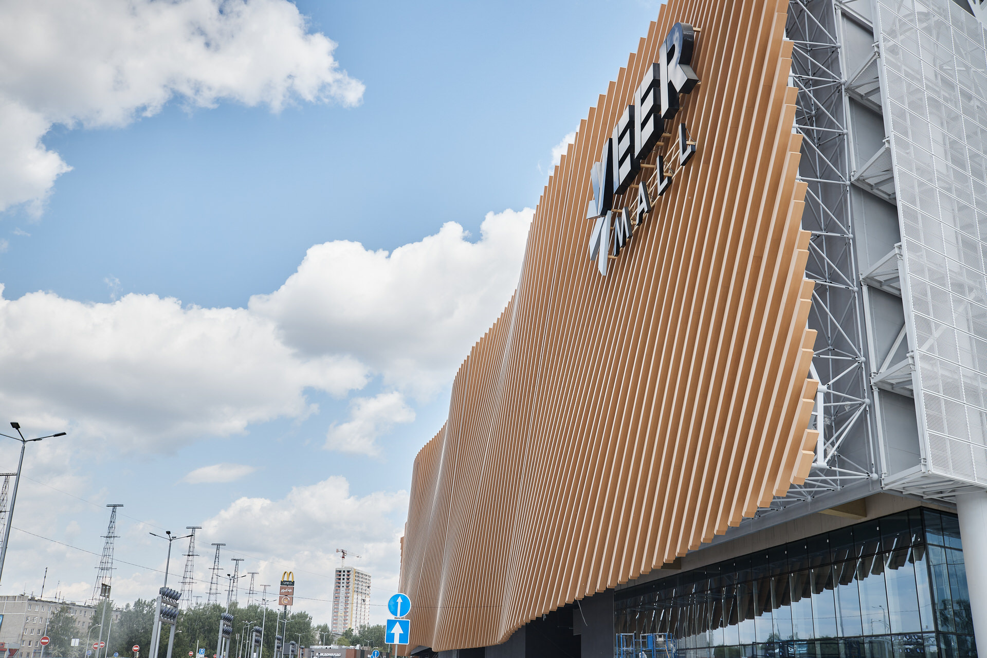 Репортаж со строительства торгового центра Veer Mall. Контент для бизнеса в Екатеринбурге Полдень Медиа