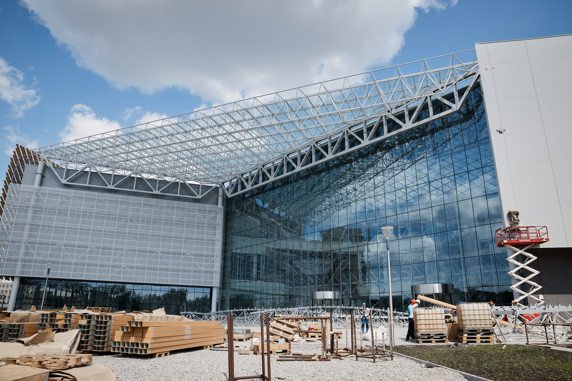 Репортаж со строительства торгового центра Veer Mall. Контент для бизнеса в Екатеринбурге Полдень Медиа