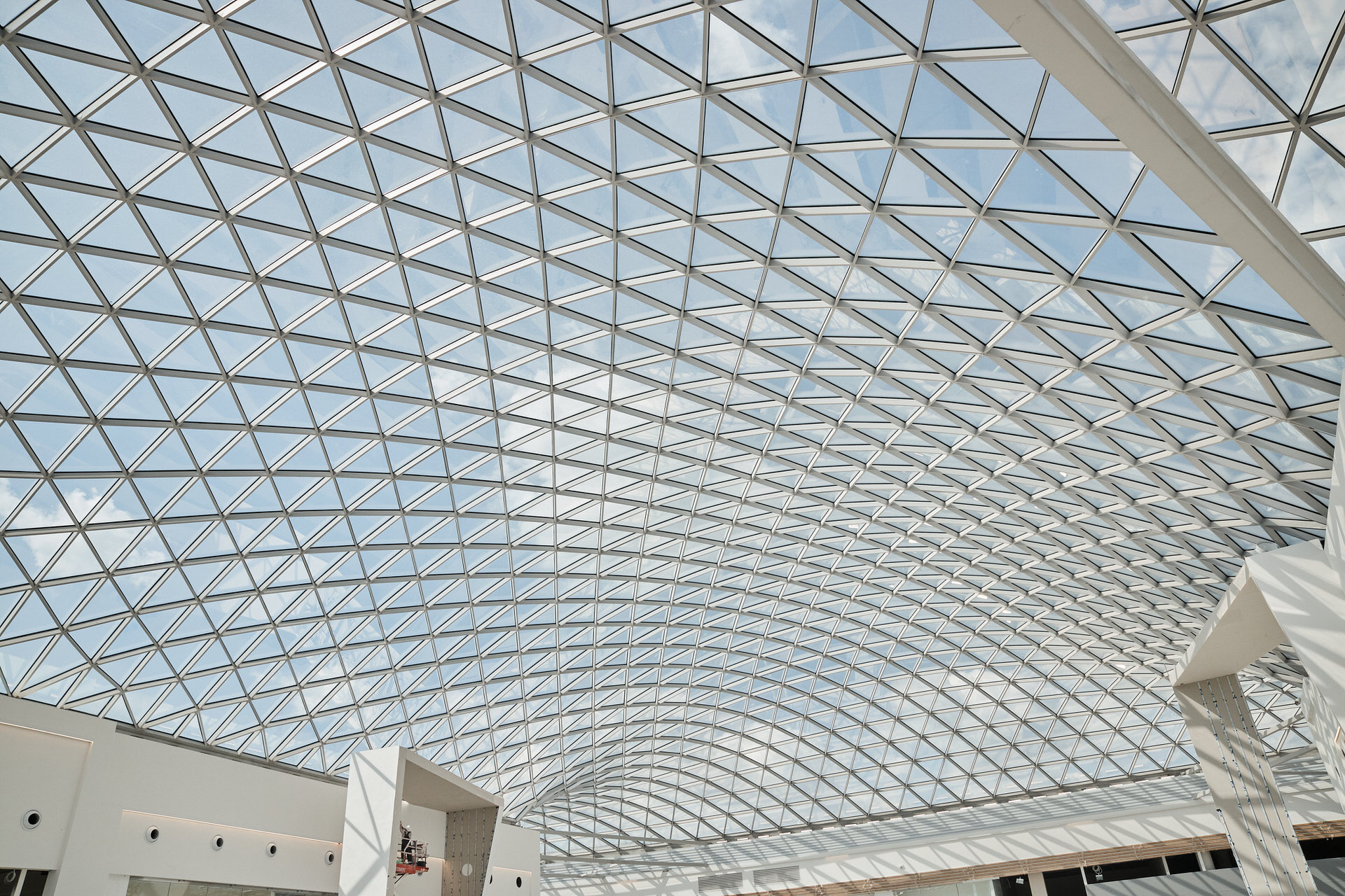 Репортаж со строительства торгового центра Veer Mall. Контент для бизнеса в Екатеринбурге Полдень Медиа