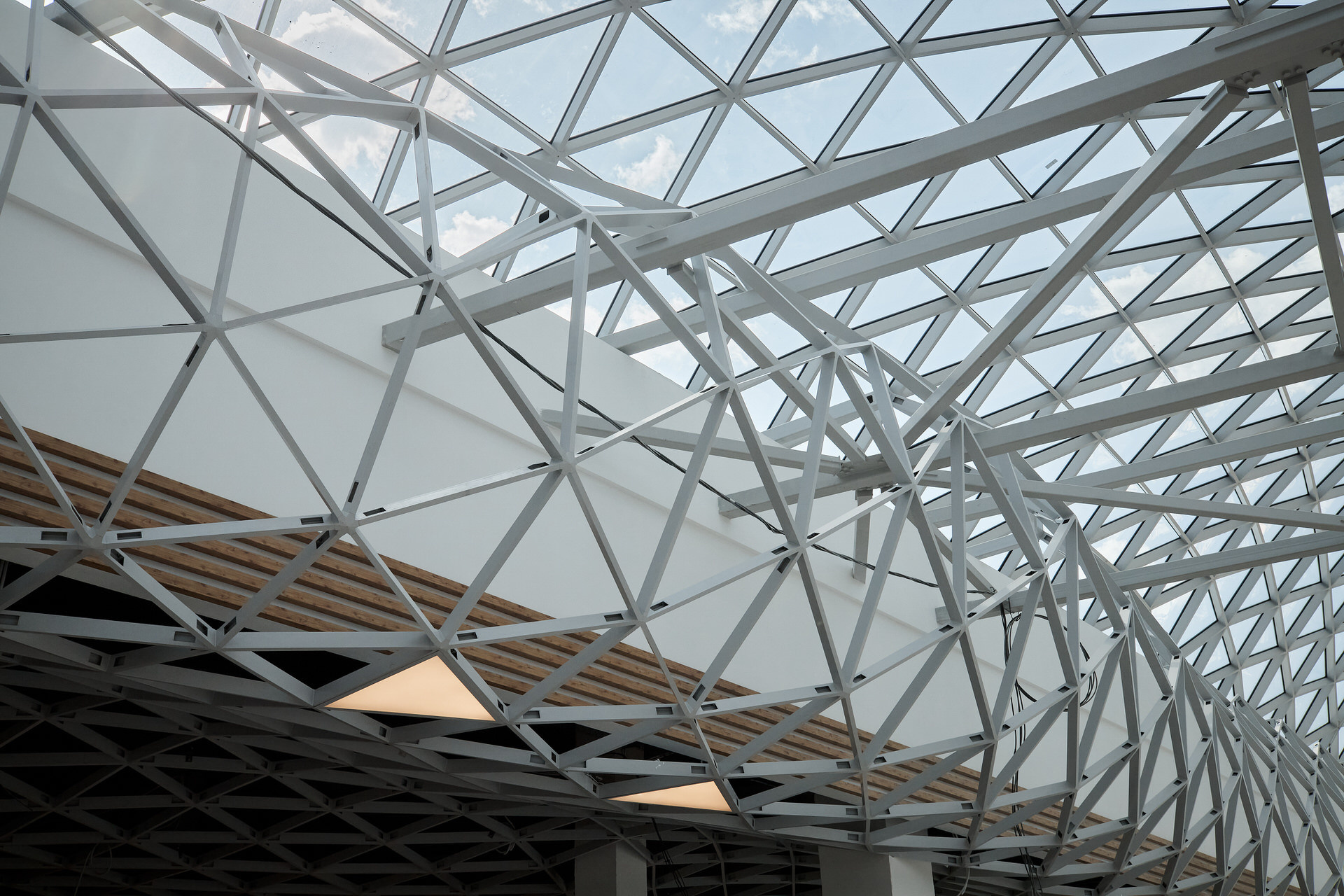 Репортаж со строительства торгового центра Veer Mall. Контент для бизнеса в Екатеринбурге Полдень Медиа