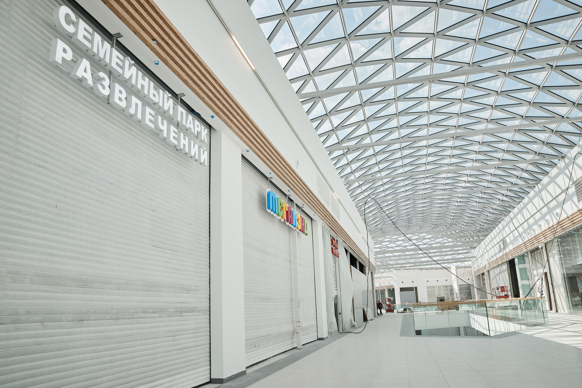 Репортаж со строительства торгового центра Veer Mall. Контент для бизнеса в Екатеринбурге Полдень Медиа