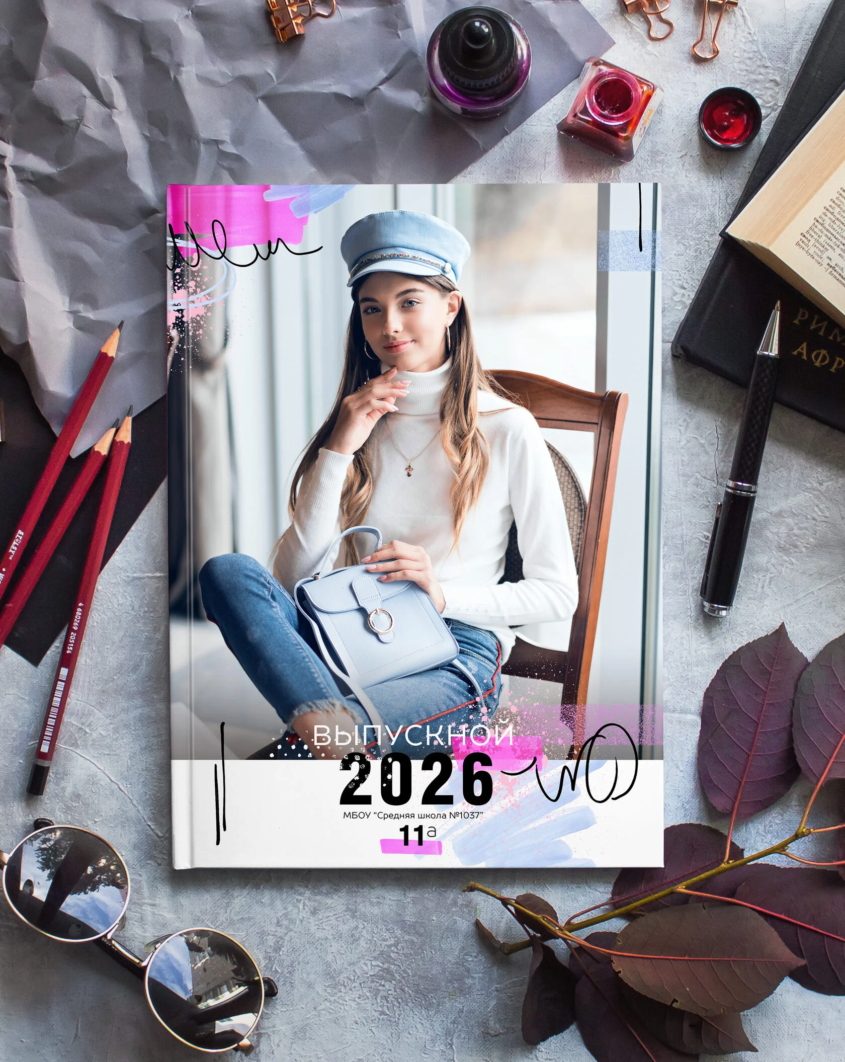 3 разворота. Фотограф Выпускные альбомы Таганрог Сергей Коробченко