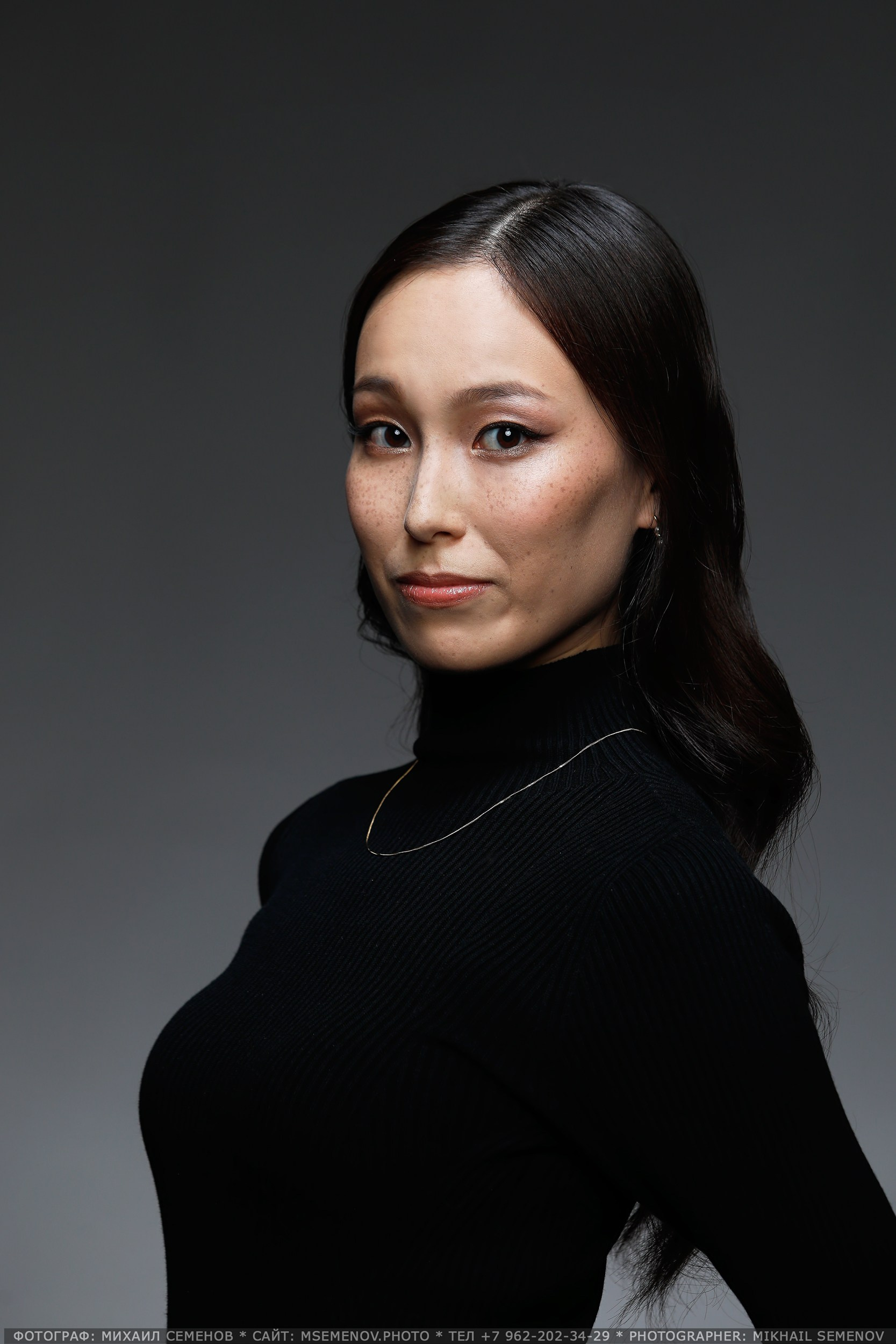 Деловая фотосъемка, предметная, студийный портрет. Рекламная фотосессия. ФОТОуслуги для бизнеса, имиджевая фото-видео съемка. Фотограф, фотопроекты Михаила Семенова в Ярославле. Фотошкола