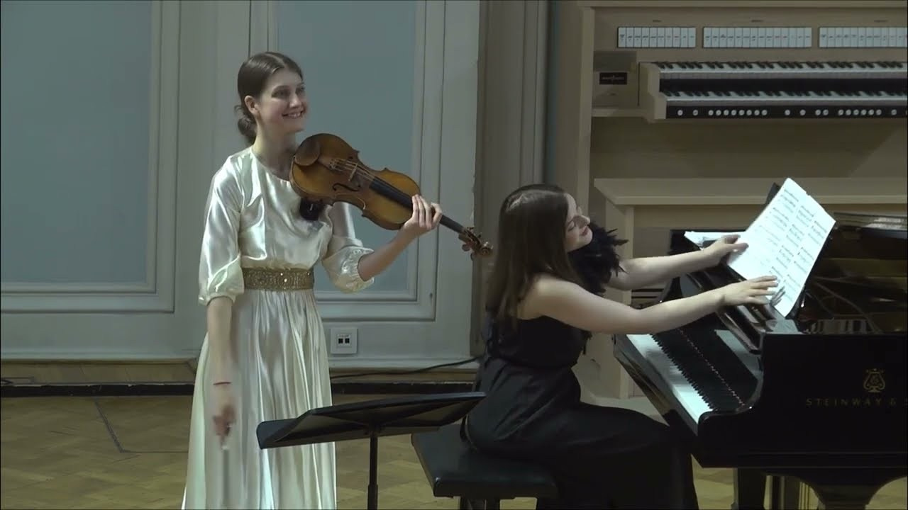 Видео. Арсения Сибилёва | скрипка