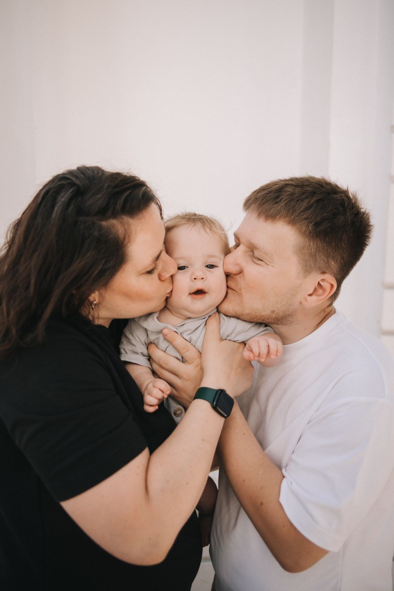 Полные серии. Фотограф новорожденных в стиле lifestyle в Воронеже Юлия Ключникова