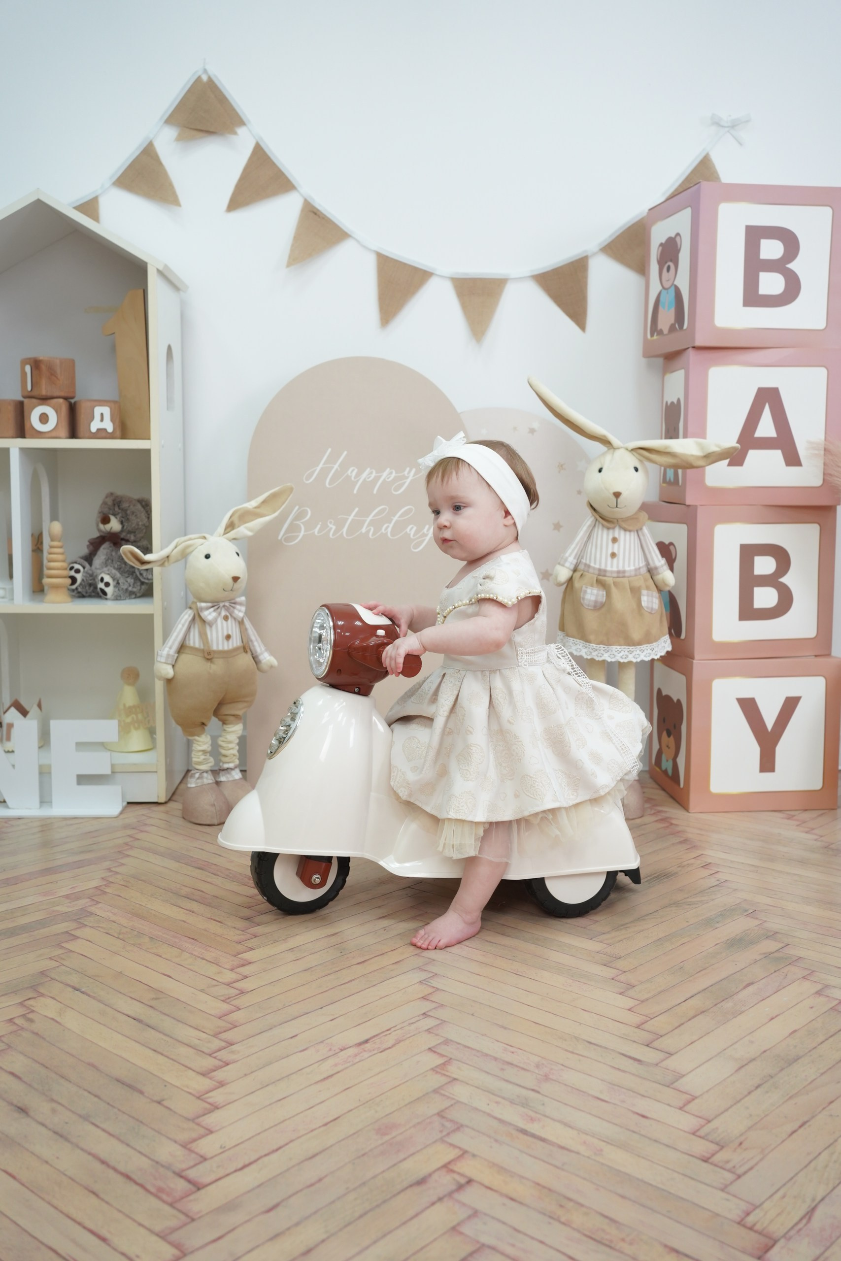 Наши Новые Фотозоны. Детская Фотостудия ГОДОВАСИКИ в Санкт-Петербурге фотосесия на годик