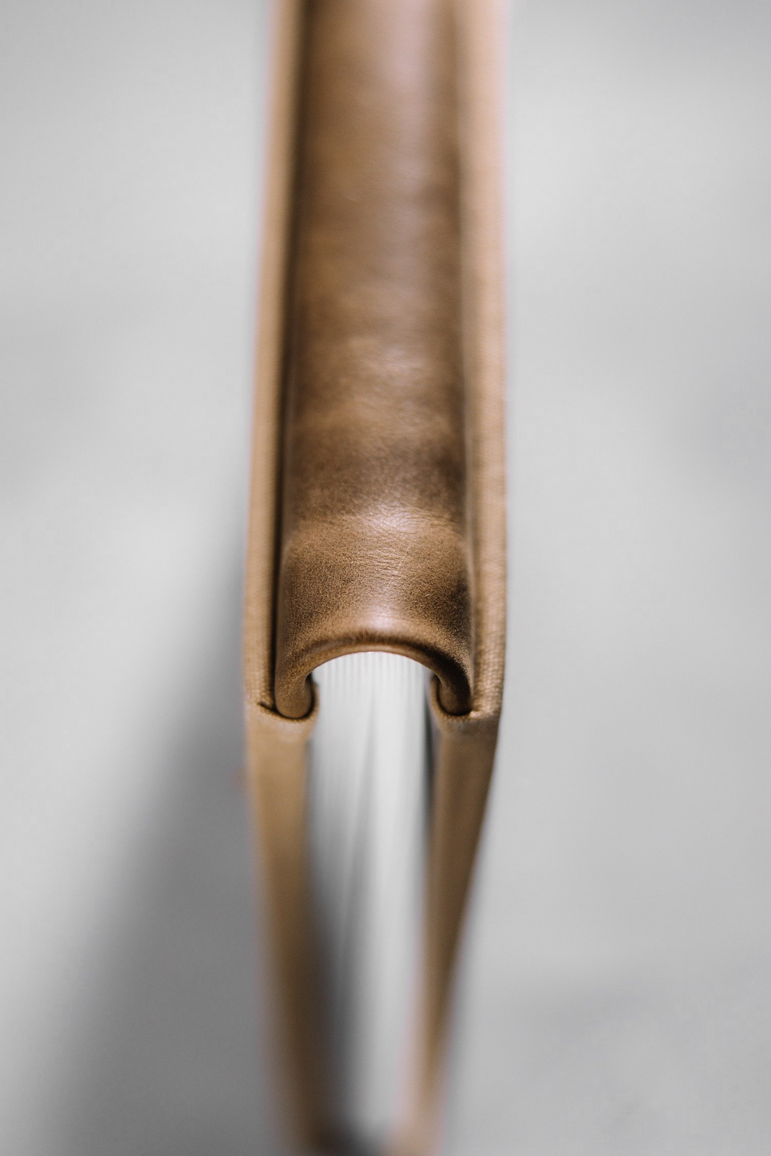 МИКА. Заказать индивидуальную фотокнигу ручной работы