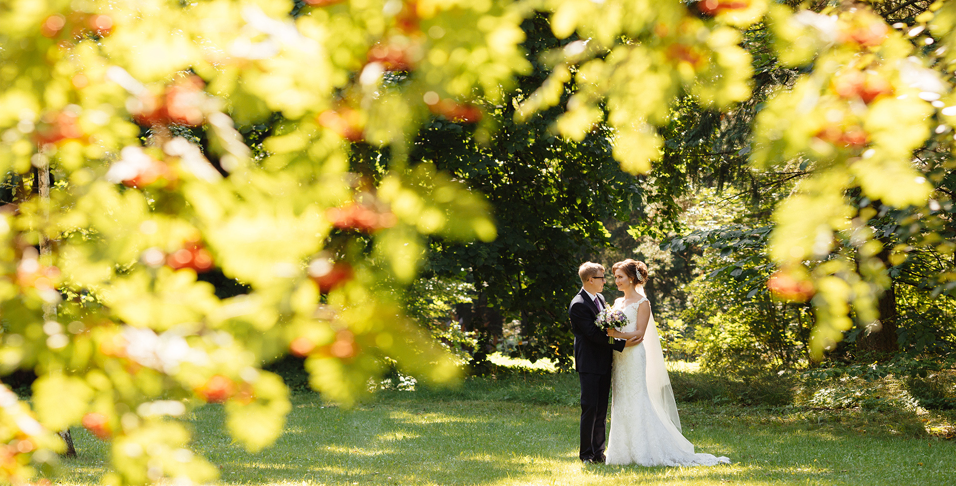 M. Creative project: morning of the bride in style Provence. Destination wedding photographer in Iceland, Spain, Italy, Greece and