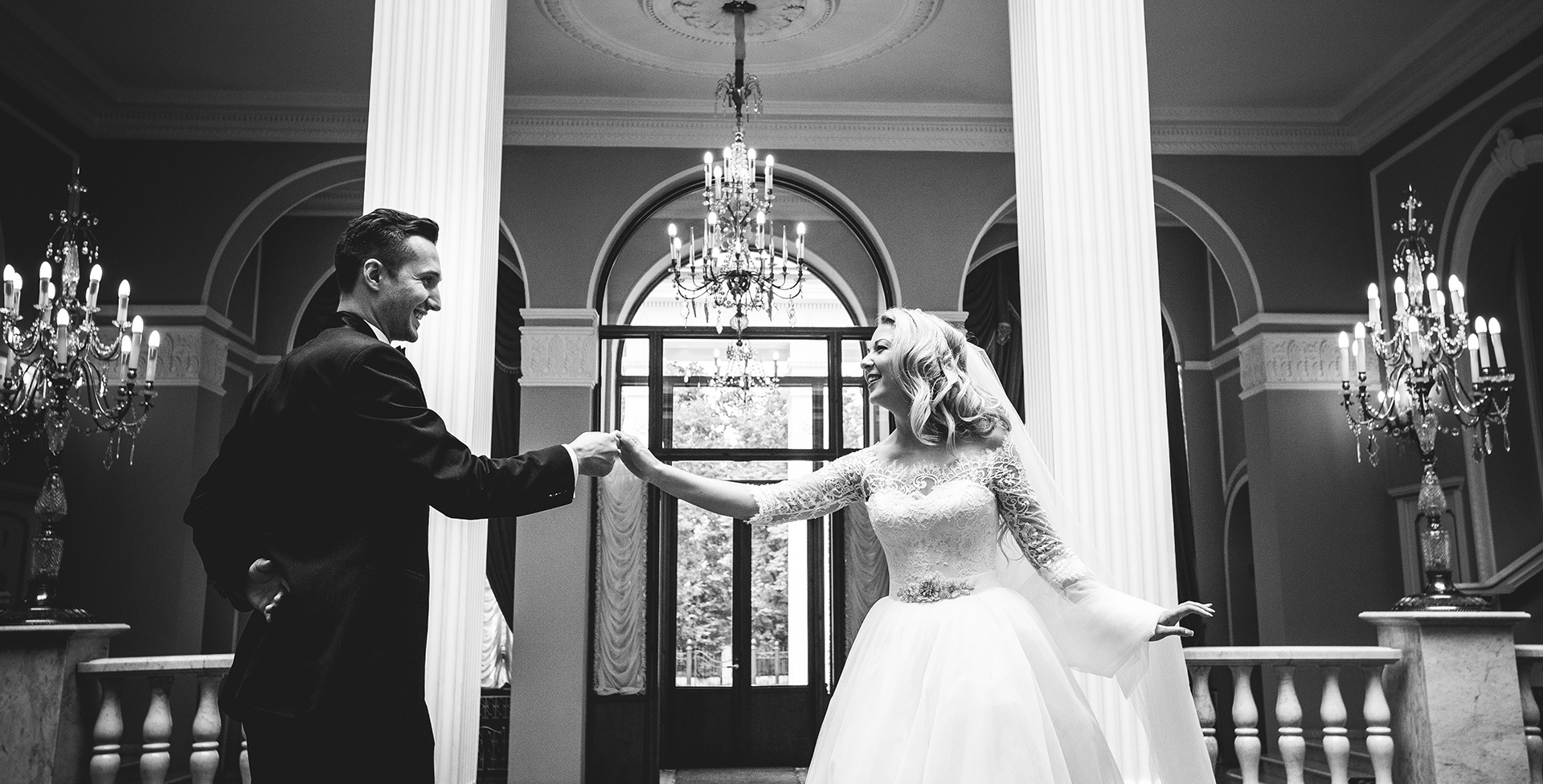 M. Creative project: morning of the bride in style Provence. Destination wedding photographer in Iceland, Spain, Italy, Greece and