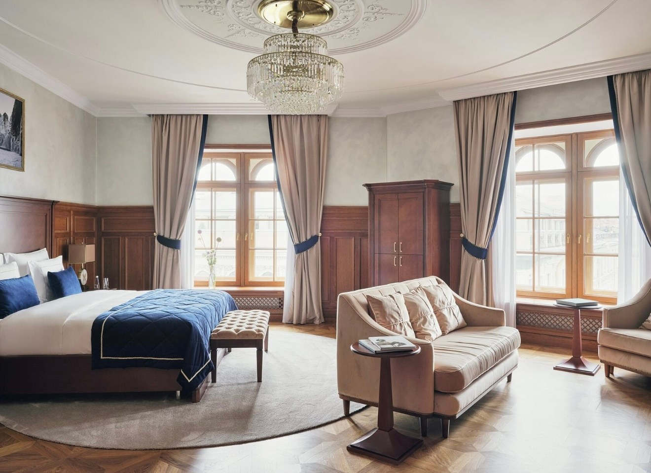 Гайд по отелям СПБ для свадебной съёмки. Свадебный и портретный фотограф