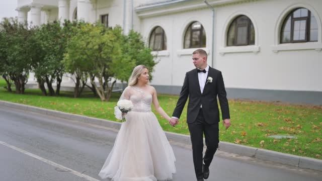 Лучшие отели для свадебного утра в Москве. Свадебный видеограф в Москве Никонова Анна