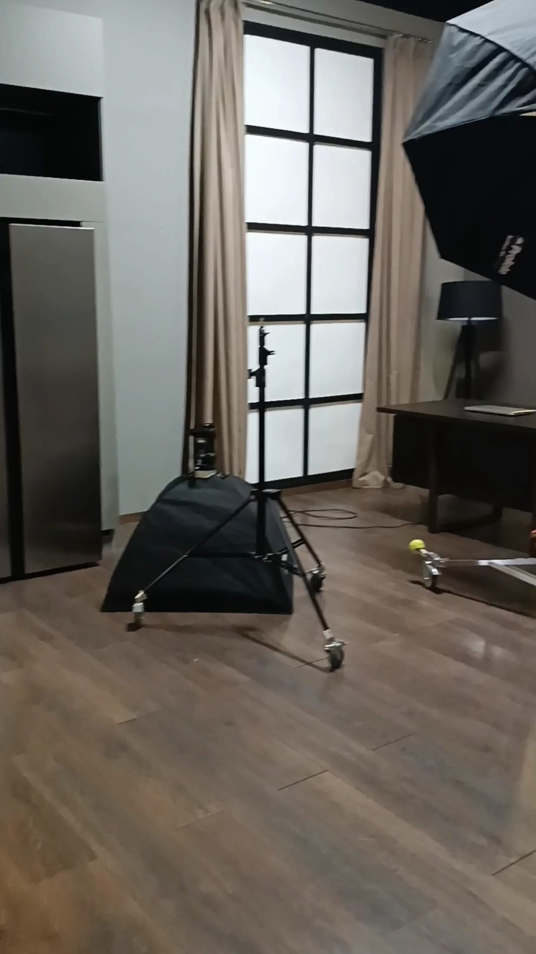 Карточка товара для Вайлберриз под ключ. Видеооператор Юрий Глинкин