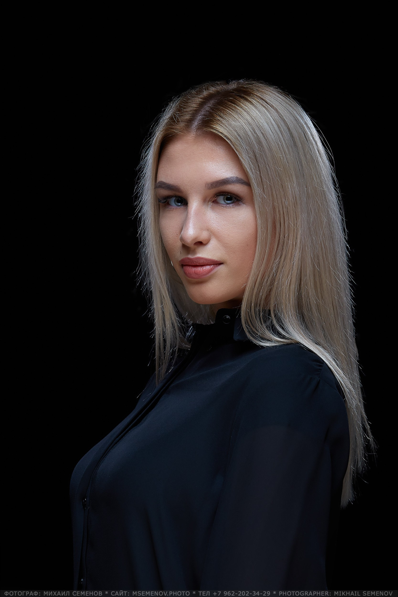 Деловая фотосъемка, предметная, студийный портрет. Рекламная фотосессия. ФОТОуслуги для бизнеса, имиджевая фото-видео съемка. Фотограф, фотопроекты Михаила Семенова в Ярославле. Фотошкола