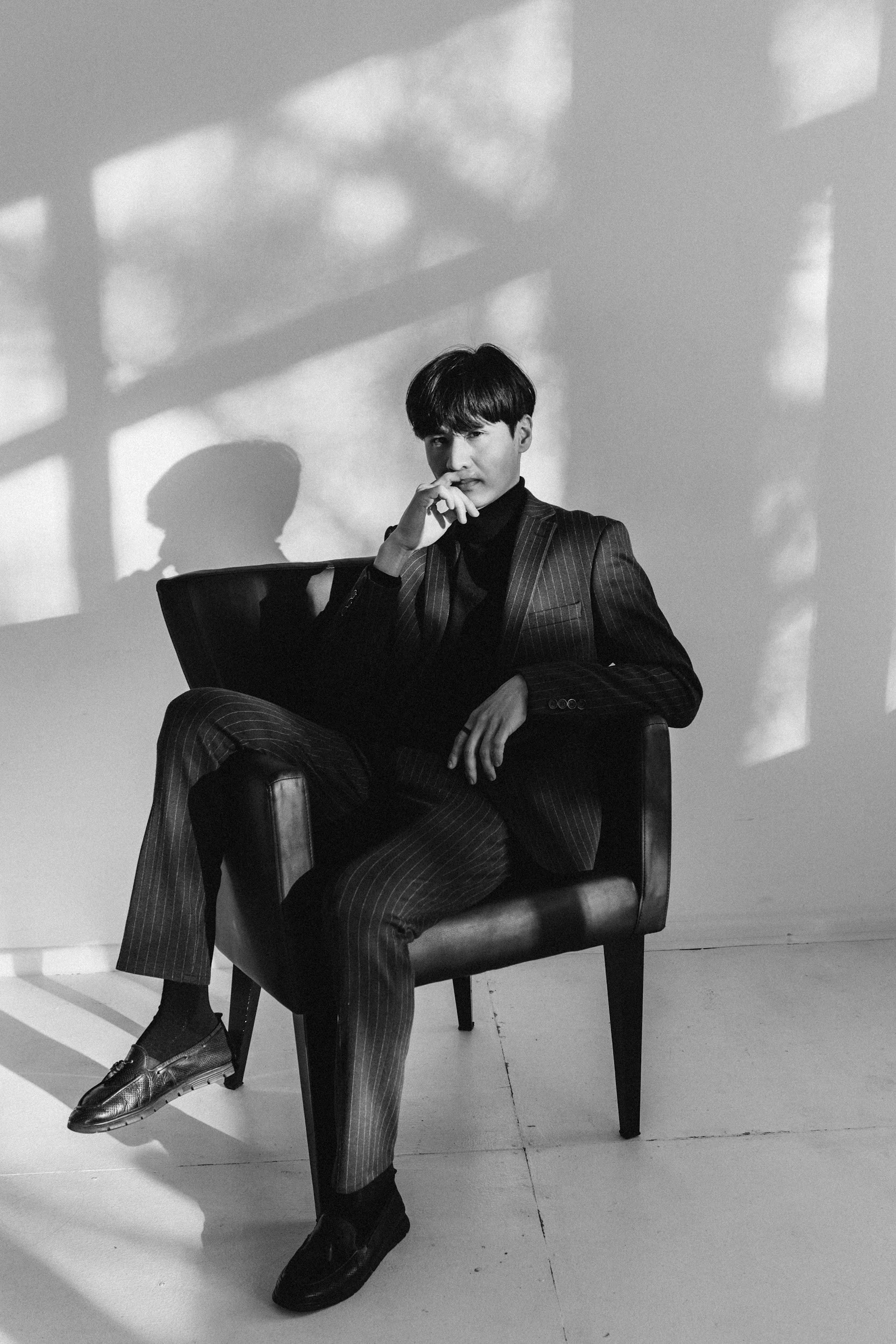 мужской фотограф Алматы Бизнес фотограф алматы Корпоративный фотограф алматы Бизнес портрет алматы