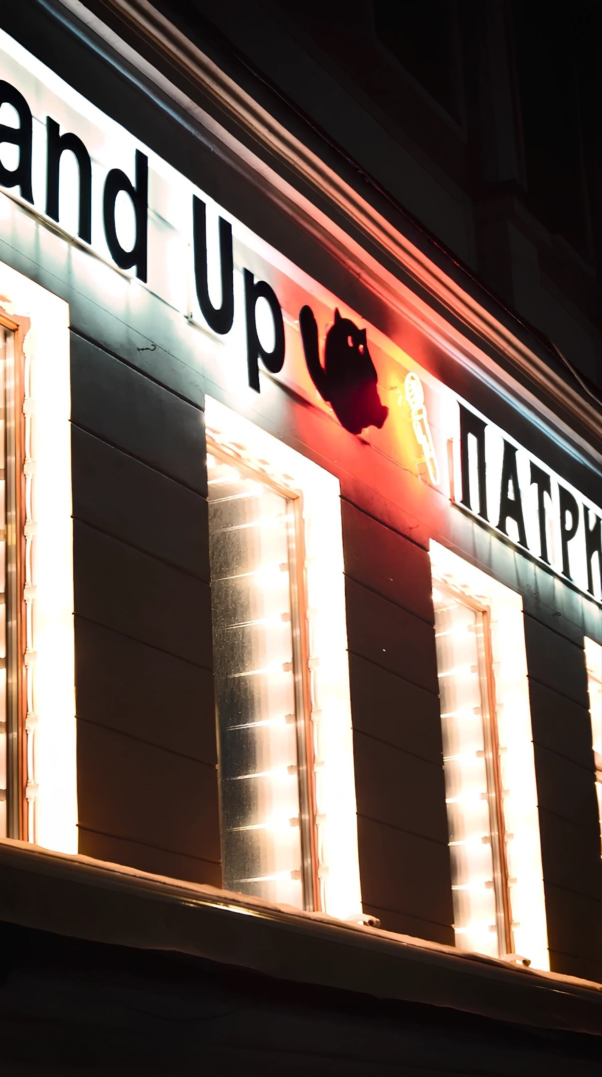 Съёмка мероприятий. Профессиональный видеограф в Москве — Ярослав Сергеев. Видеосъёмка под ключ: монтаж, цветокоррекция, саунд-дизайн, креативные видео