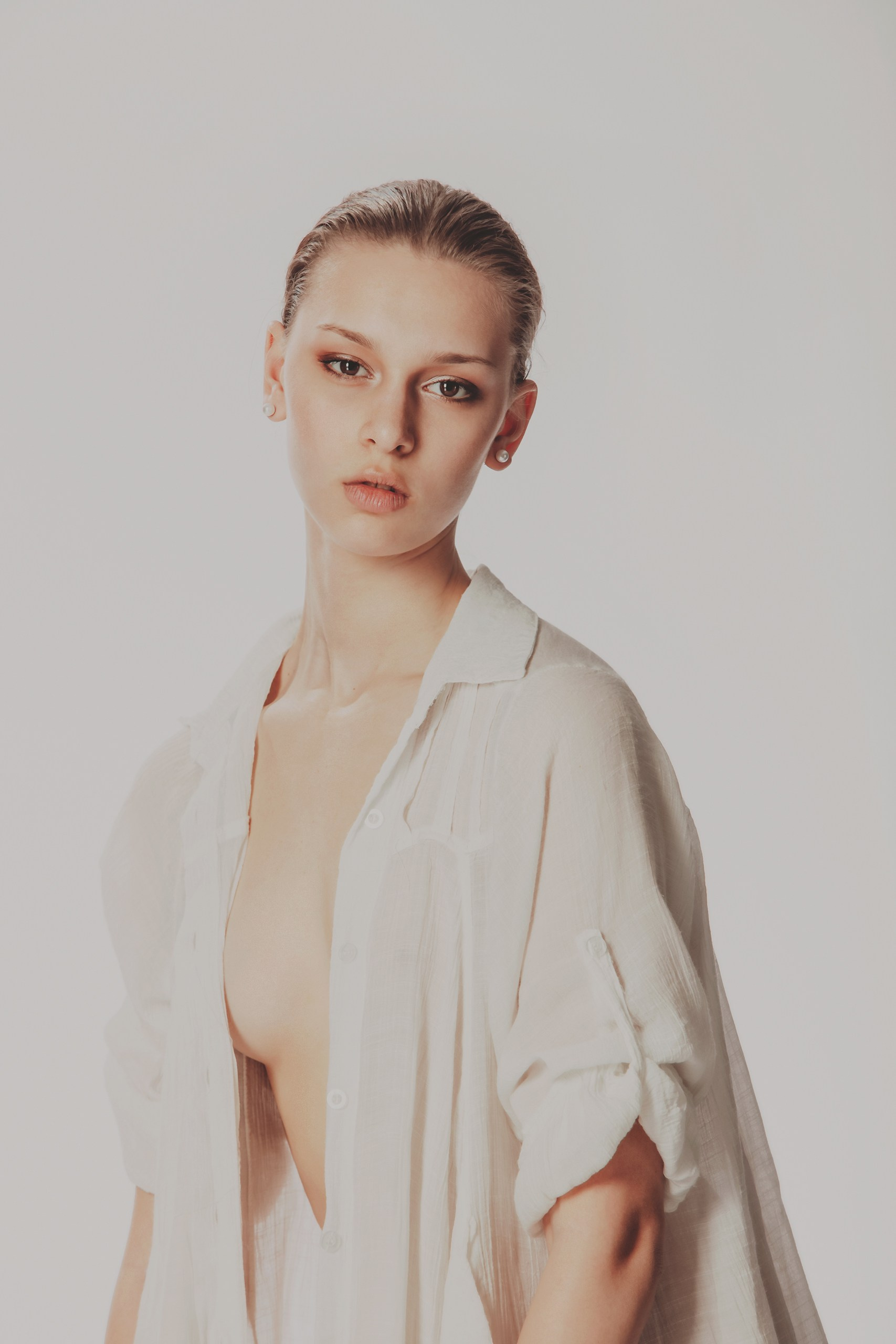 Студийный фотограф в Нижнем Новгороде. Фотосессия в студии Нижний Новгород I Эстетика. Катя Шептунова НН.