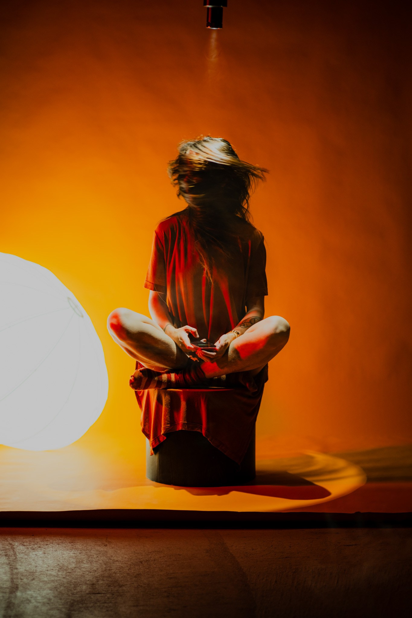 Works. Фотограф с цветным светом и оператор в Москве | Лиля Кичигина