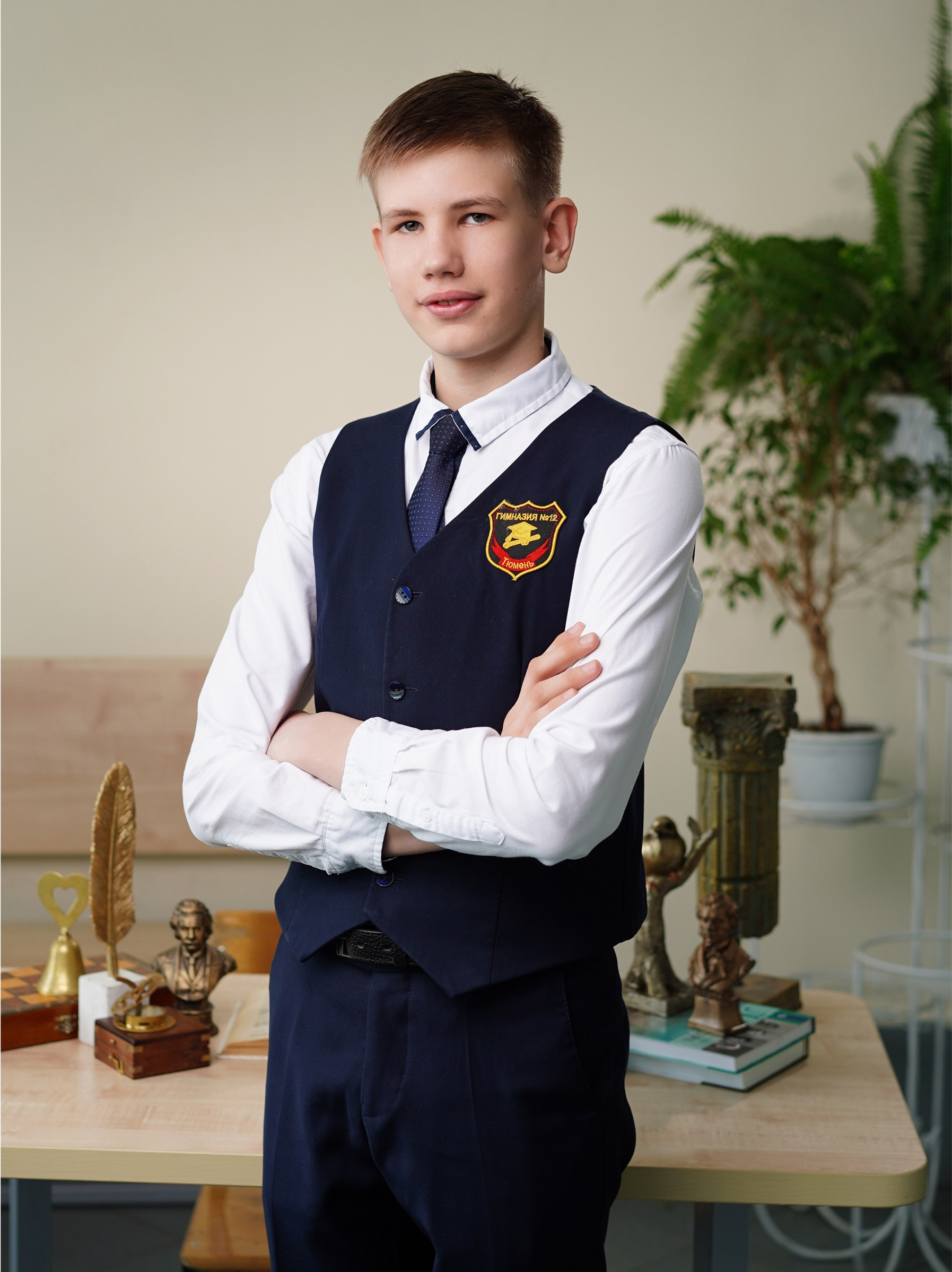 Виньетка + портреты. GOTRA — выпускные альбомы в Тюмени