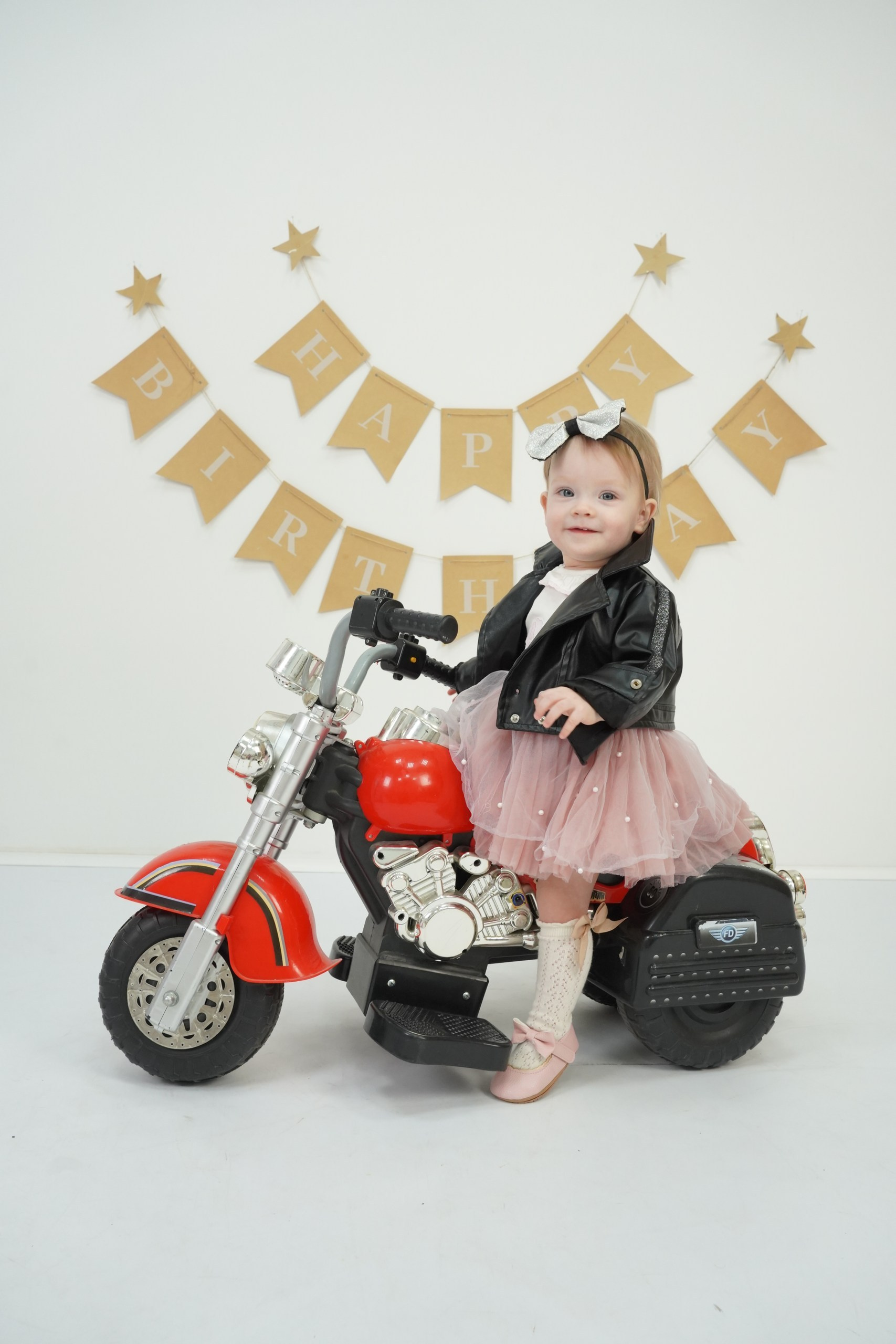 Фотоссесия на Годик для Девочки. Детская Фотостудия ГОДОВАСИКИ в Санкт-Петербурге фотосесия на годик