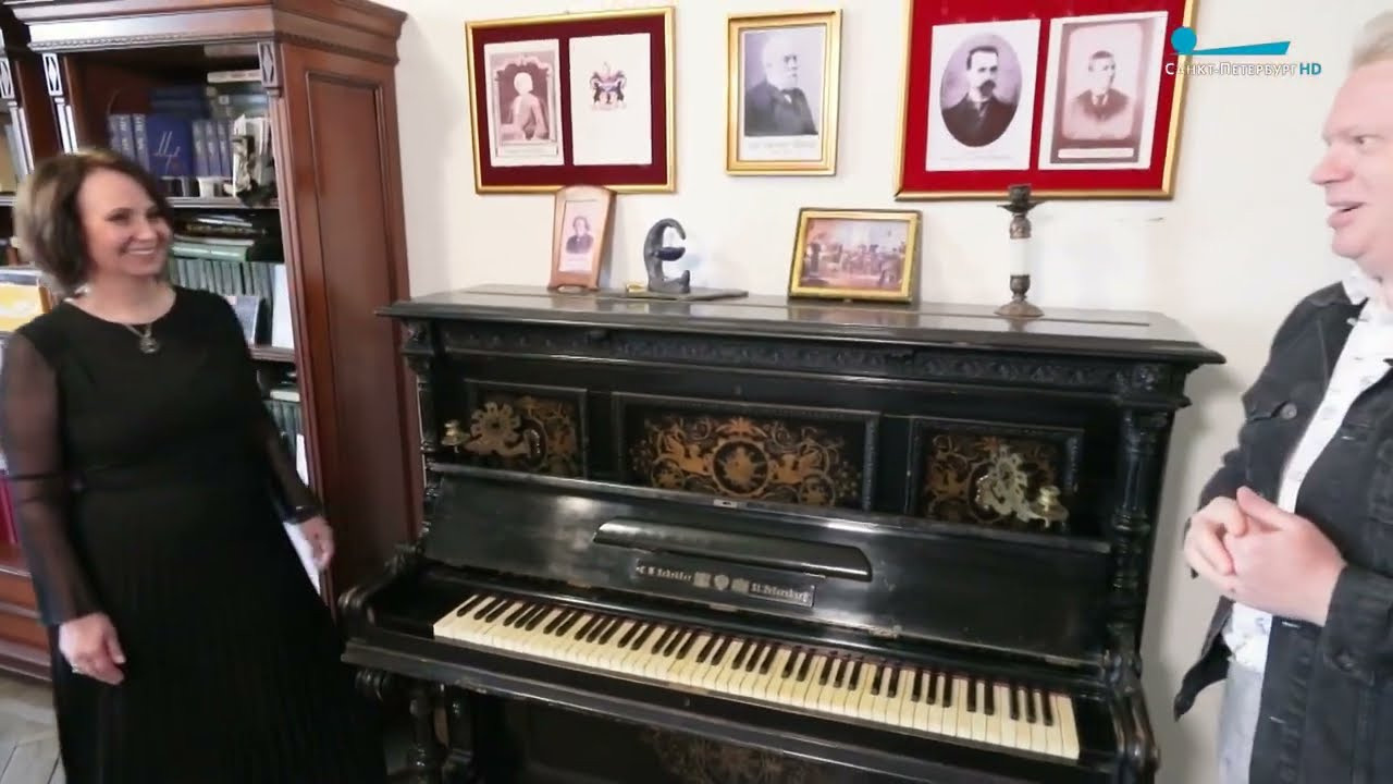 Дом Шрёдера. О нас. Дом Шрёдера