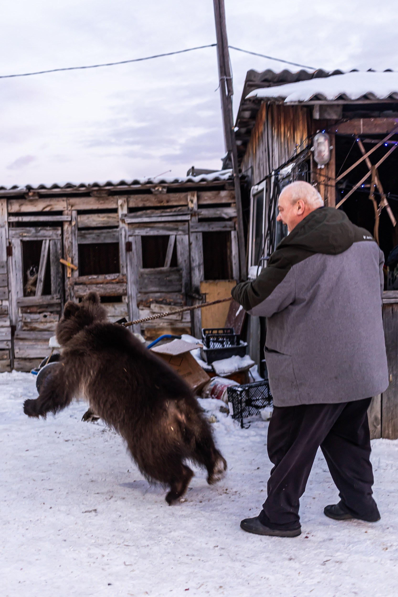 Заводовладельцы. Антон Климов, документальный фотограф, Иркутск