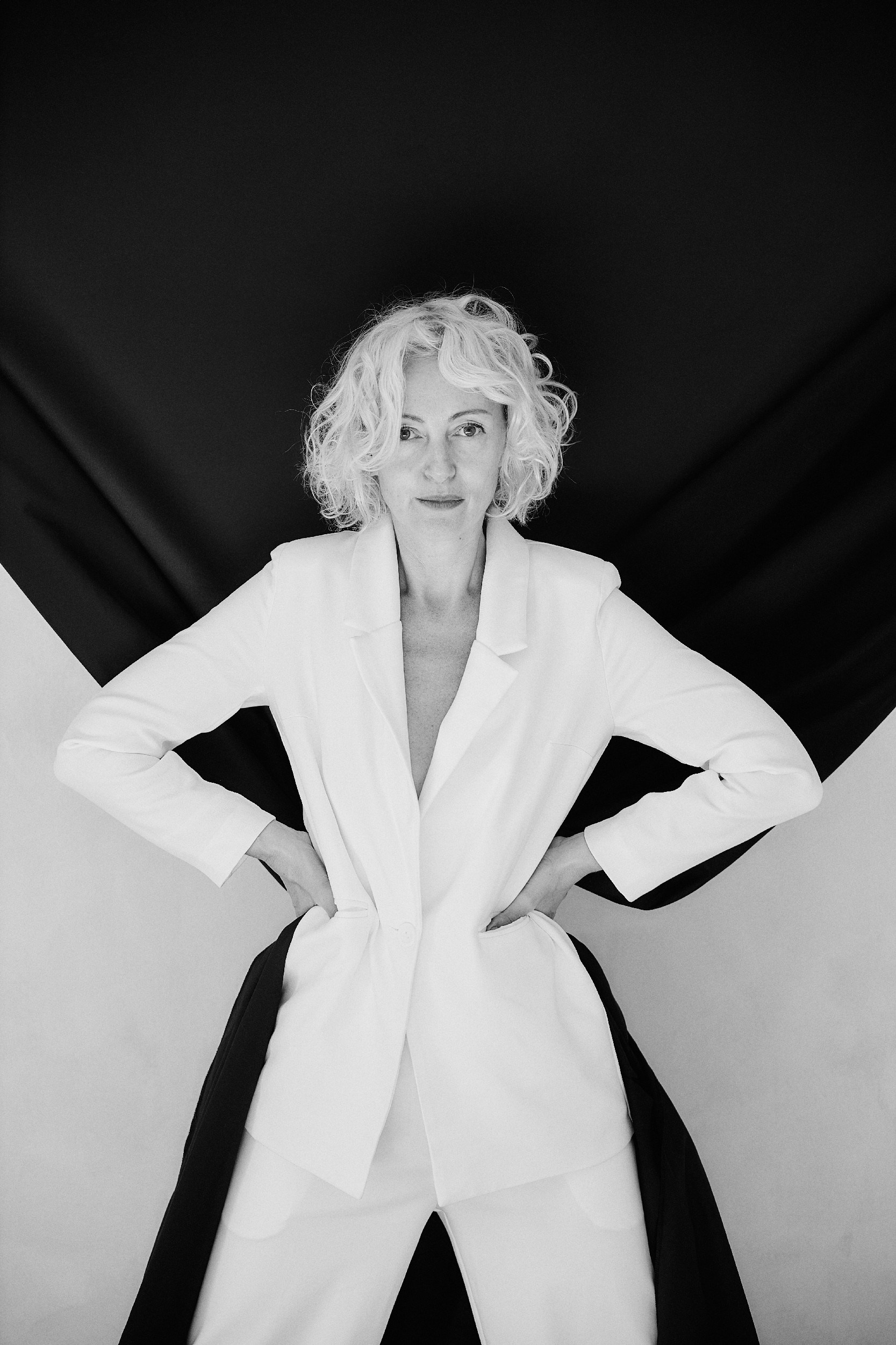 Студийная фотосессия интервью с Ольгой. FOTOFAQ SKOOL г. Санкт-Петербург: очные, дистанционные и онлайн курсы фотографии