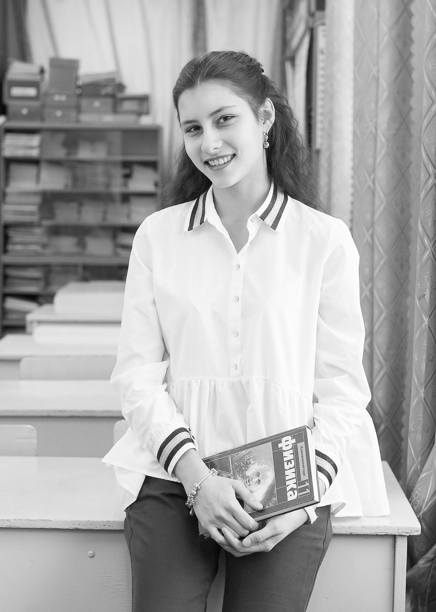 Выпускной альбом для старшей школы «Классика»