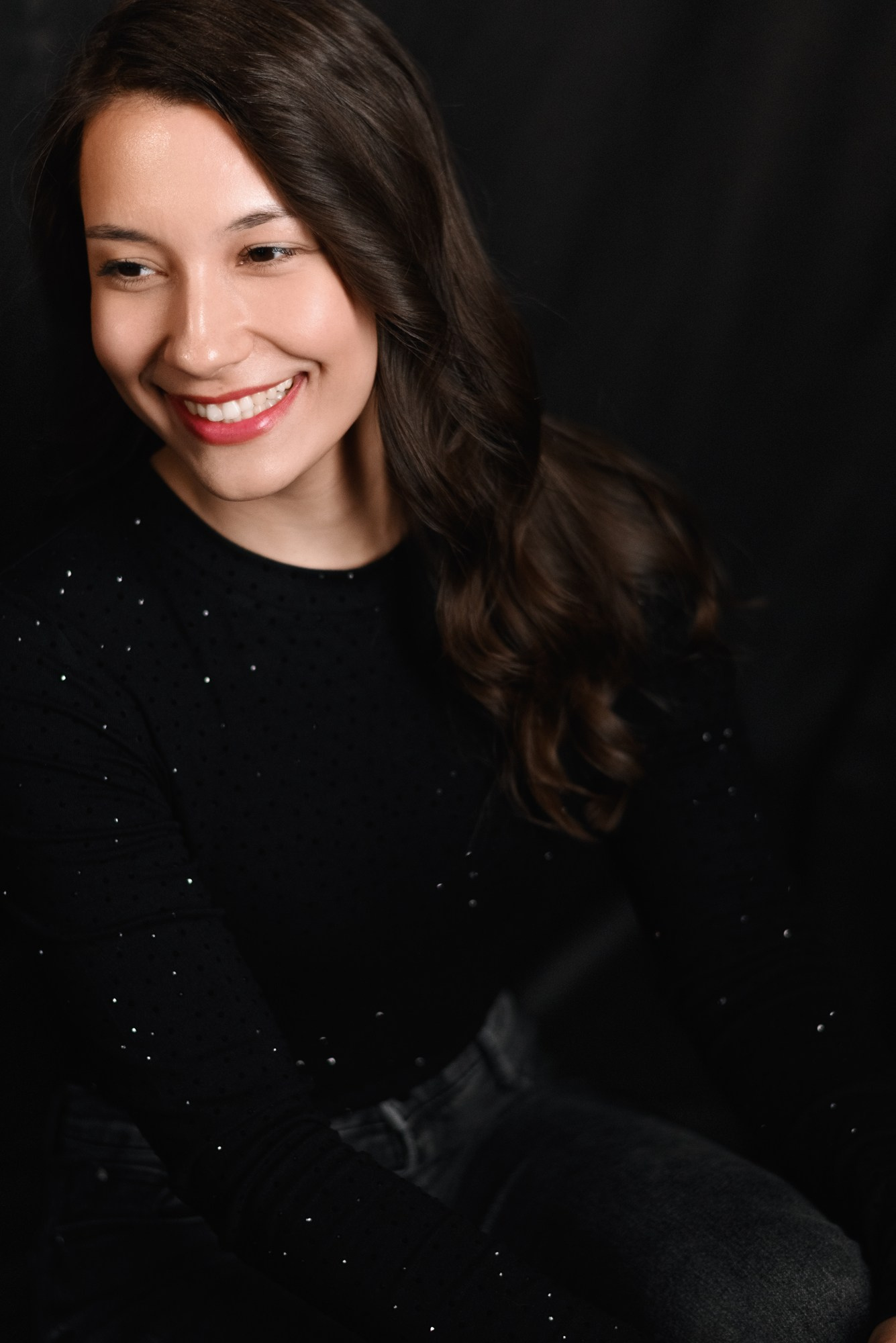 ЧБ портрет в Тюмени | Фотограф Дарья Мустафина. Портретный фотограф Тюмень Дарья Мустафина