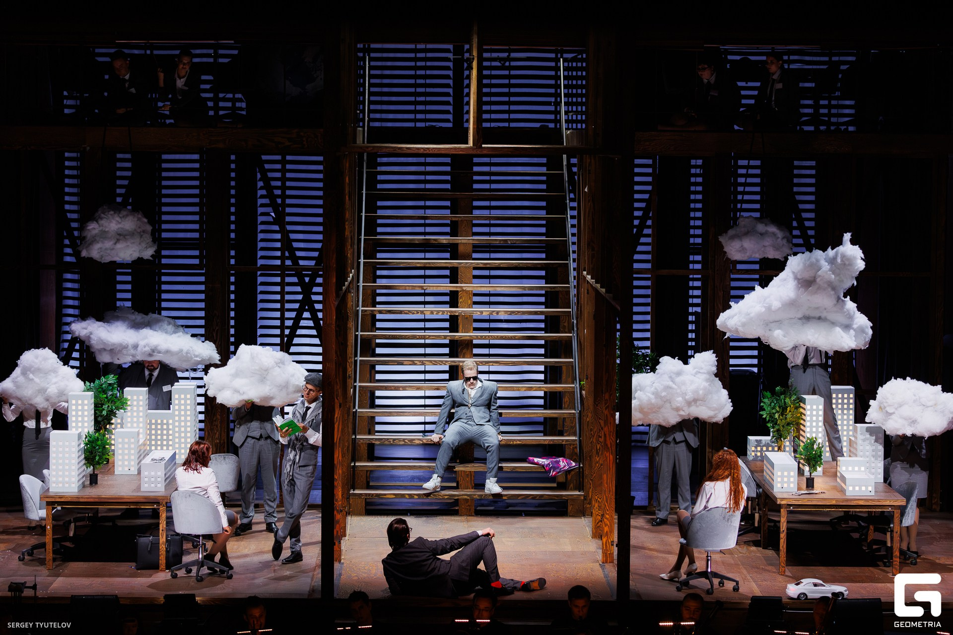 Мягкие декорации для сцены: искусство создания атмосферы. История занавеса. Превращаем идею в технологию