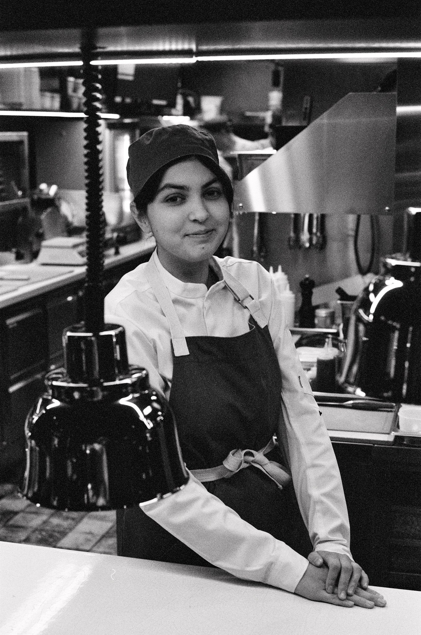 Жажда Крови. Часть 4. Другой Павел Поцелуев — плёночная фотография и мастерство мясного дела