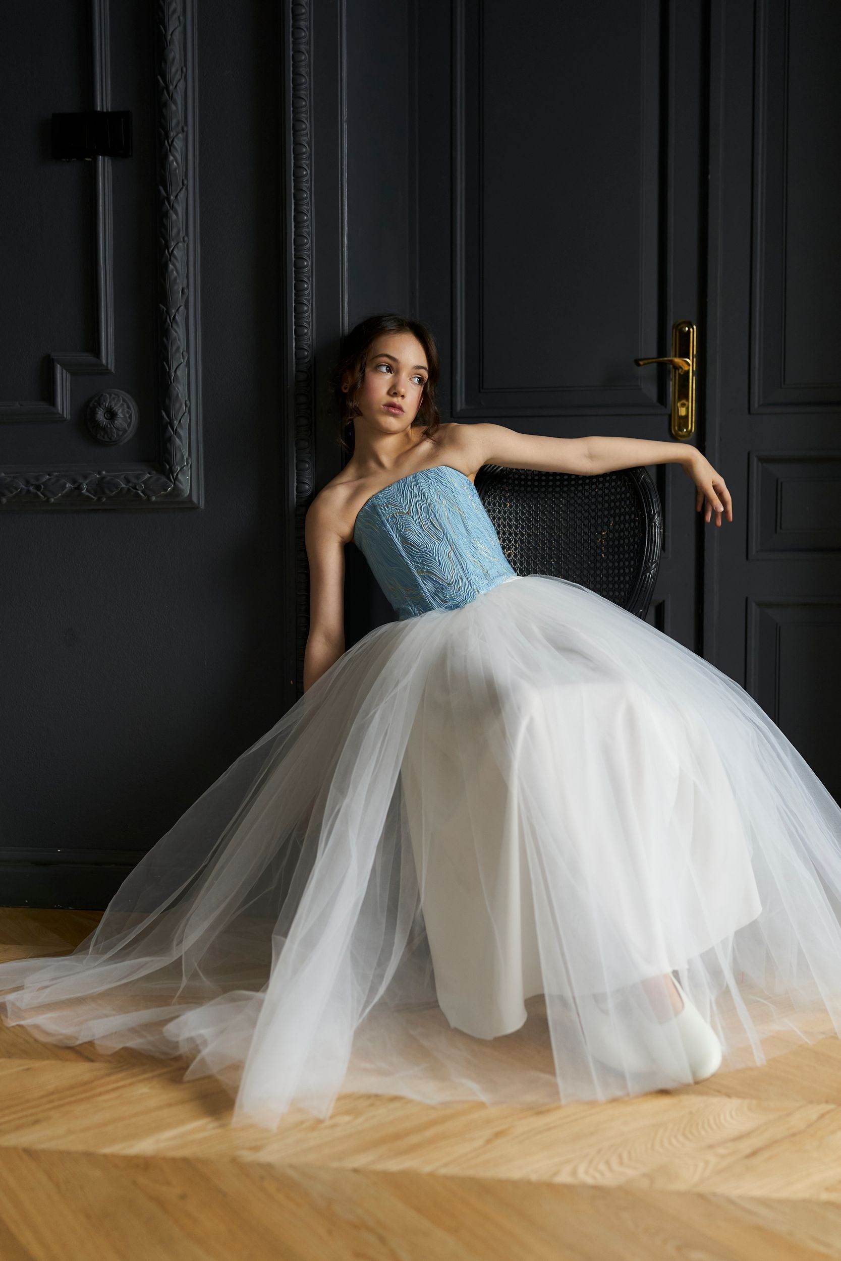 Корсет ‘Paris’ Blue Sky в голубом оттенке. Одежда для детей