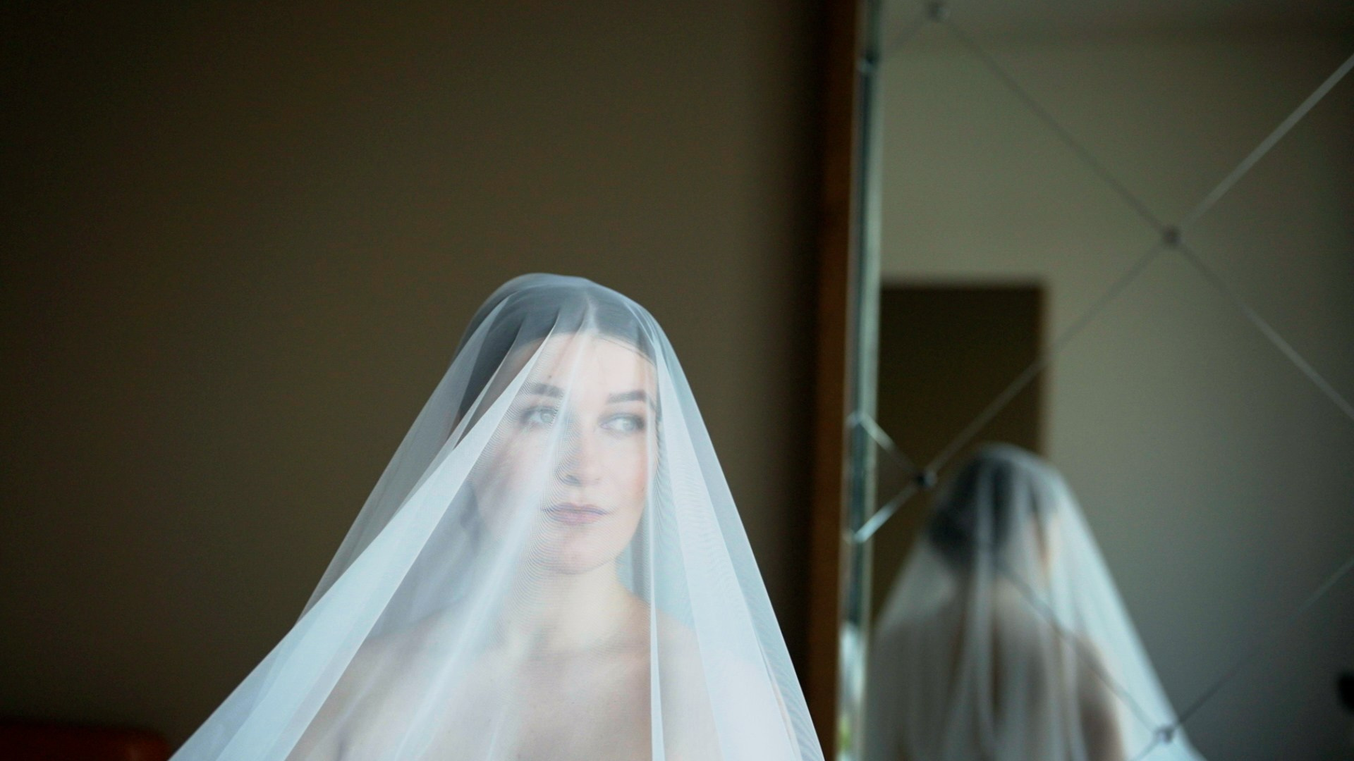 Лучшие отели для свадебного утра в Москве. Свадебный видеограф в Москве Никонова Анна