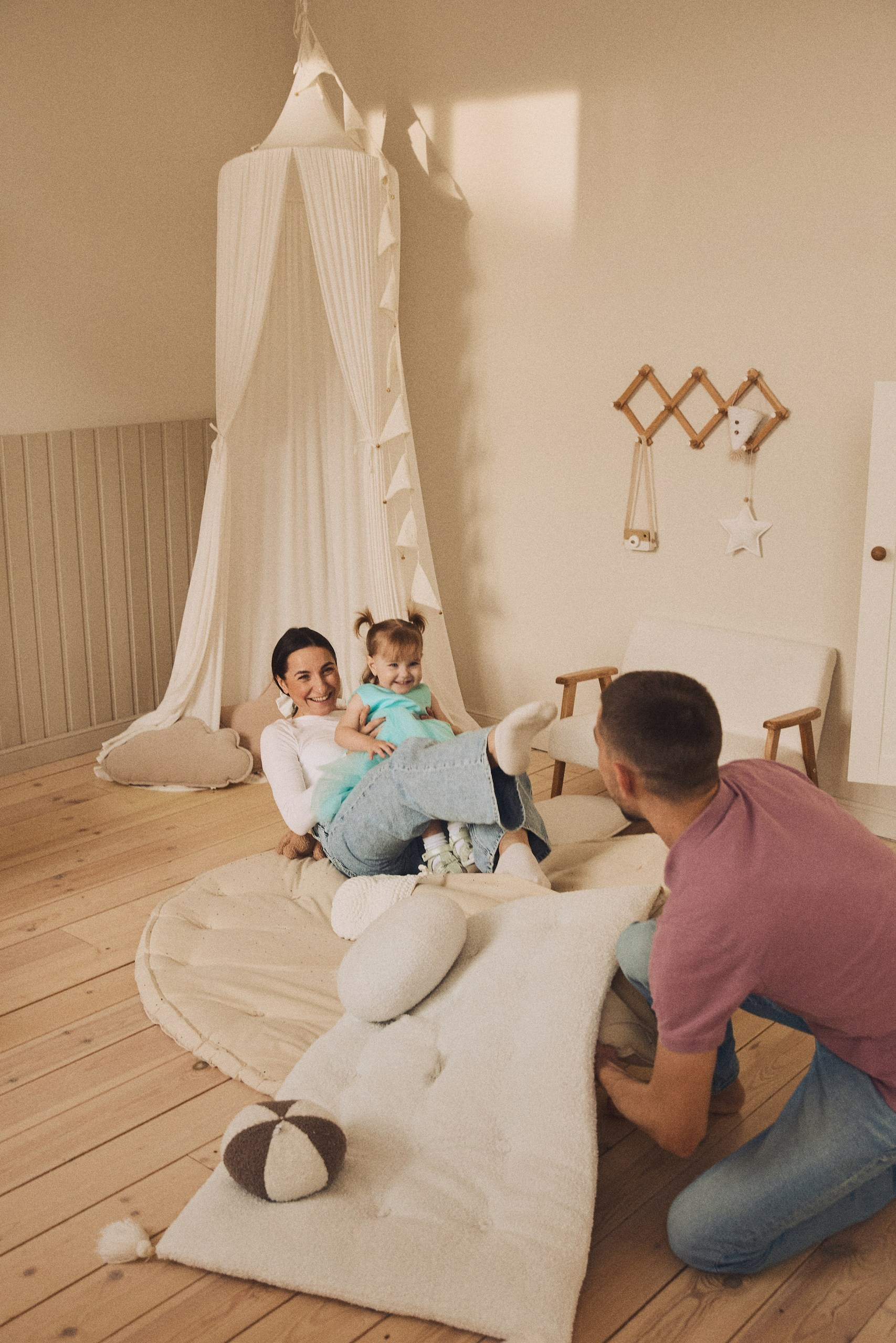 Семейная съёмка в фотостудии: как проходят мои съемки и что важно знать. Дмитрий Мазуркевич: Профессиональный Репортажный Фотограф