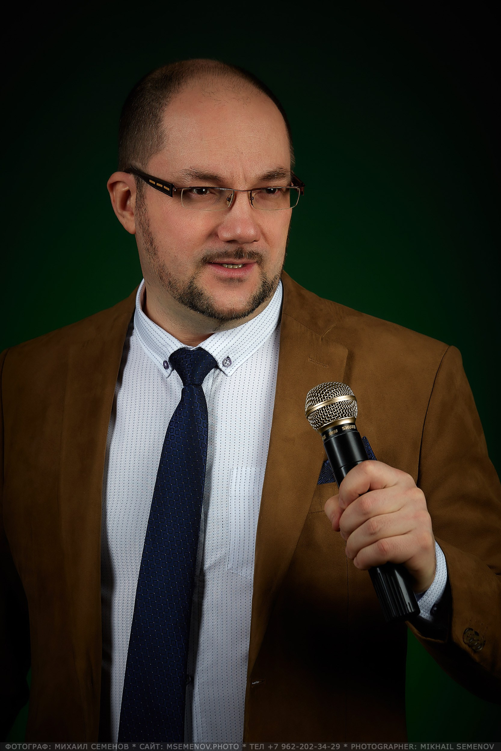 Деловая фотосъемка, предметная, студийный портрет. Рекламная фотосессия. ФОТОуслуги для бизнеса, имиджевая фото-видео съемка. Фотограф, фотопроекты Михаила Семенова в Ярославле. Фотошкола