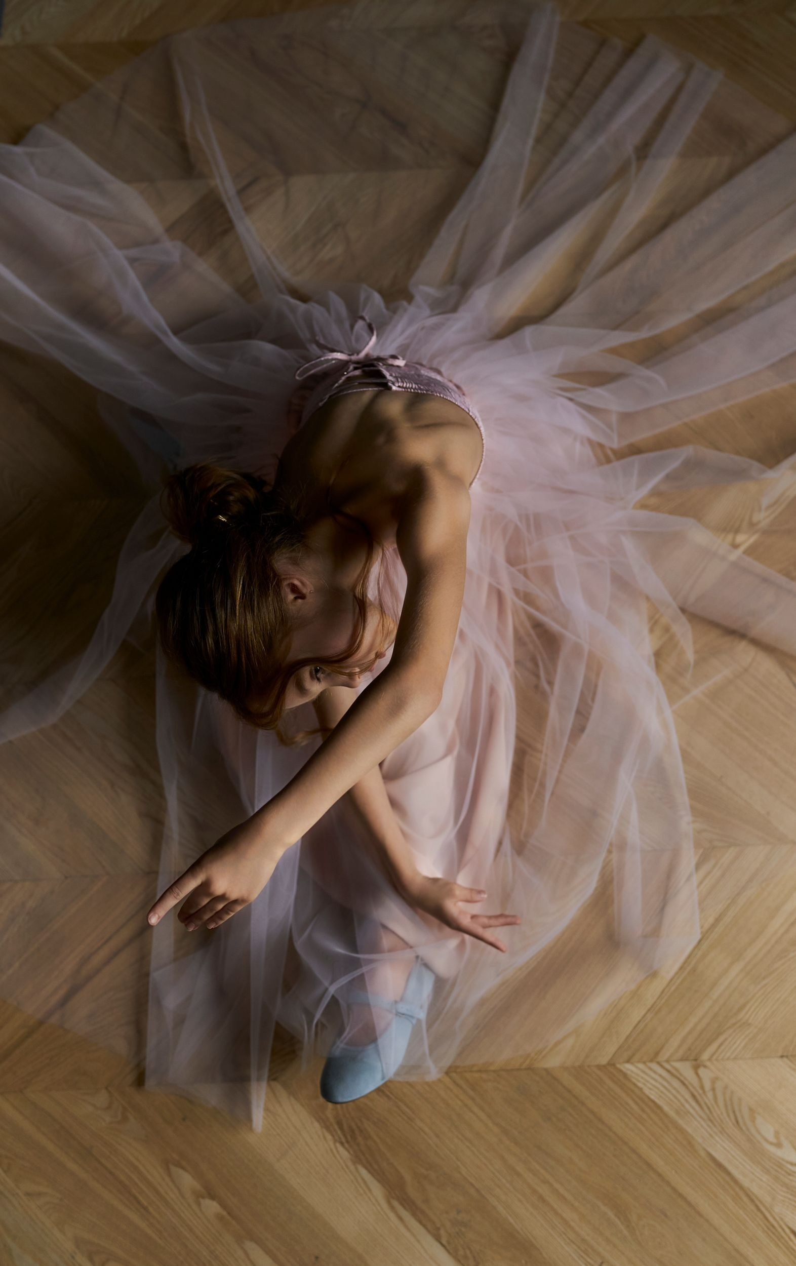 Корсет ‘Paris’ Rose в розово-золотом оттенке. Одежда для детей