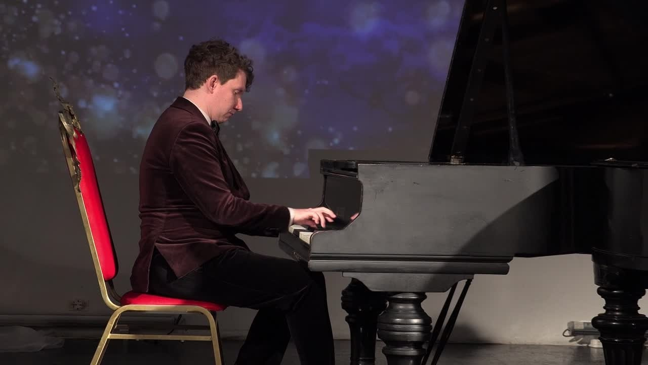 Виктор Николаев — фортепианный концерт в особняке Шрёдера. Дом Шрёдера