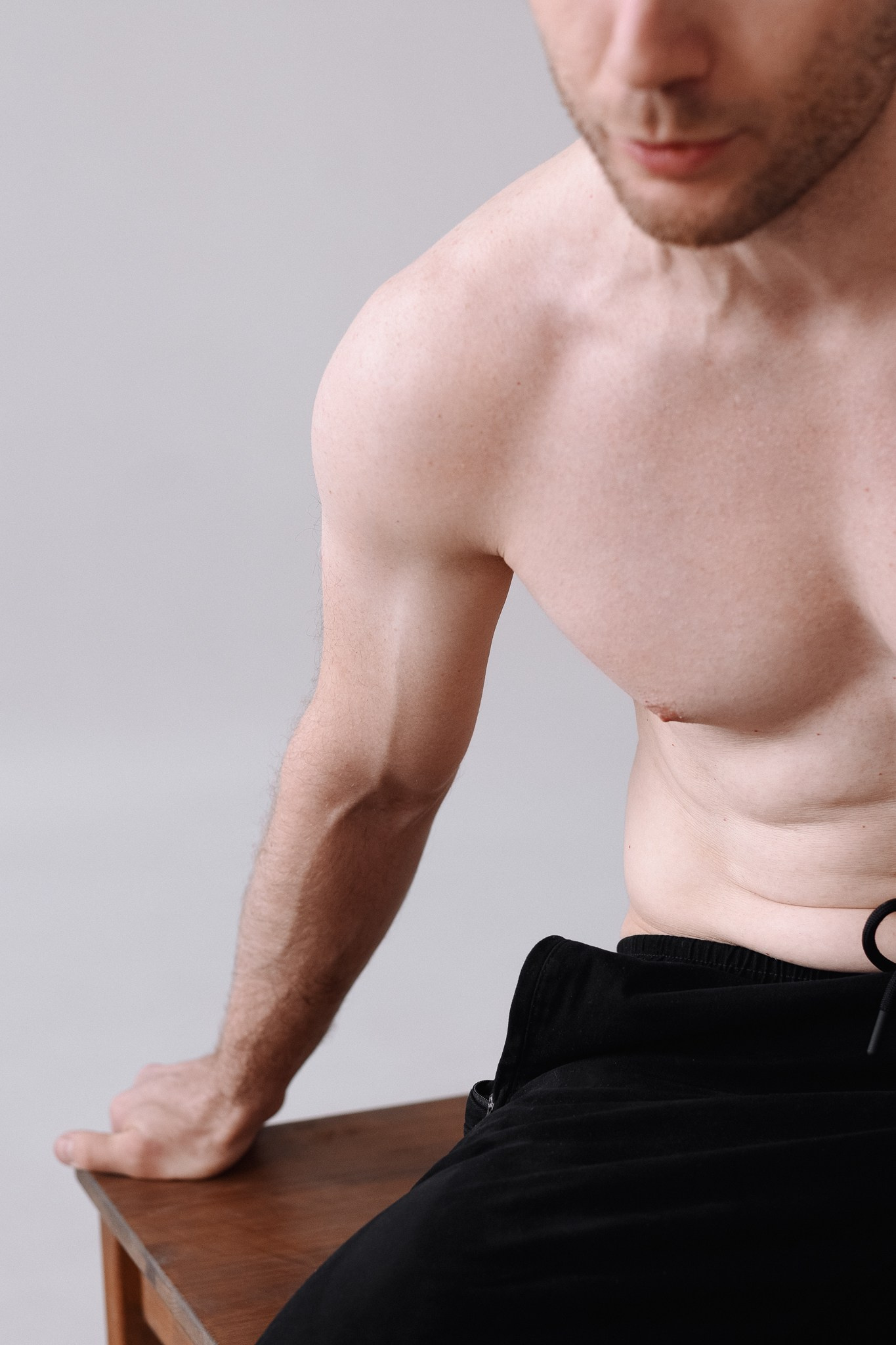 Мужская спортивная фотосессия в Тюмени: боулдеринг и лайфстайл. Фотограф Дарья Мустафина, Тюмень