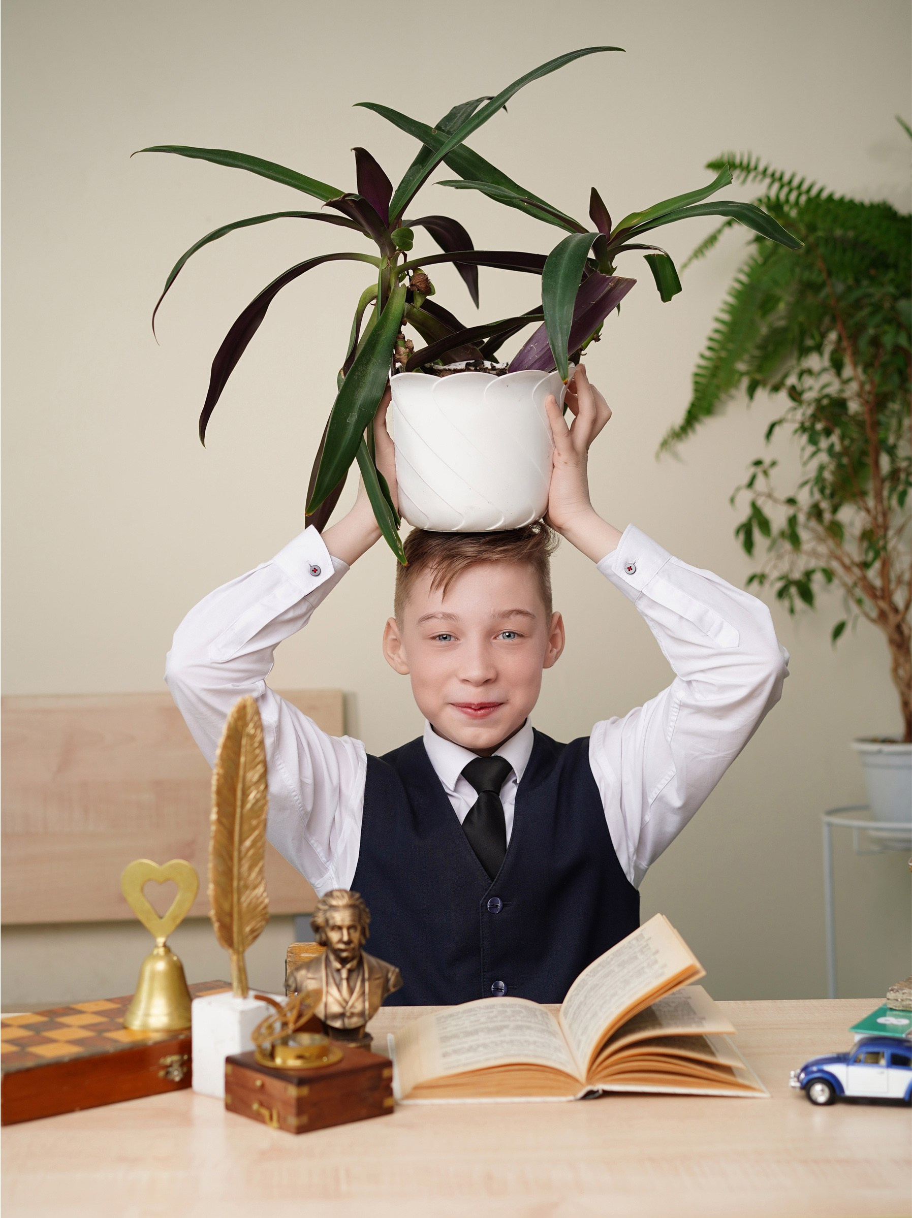 Виньетка + портреты. GOTRA — выпускные альбомы в Тюмени