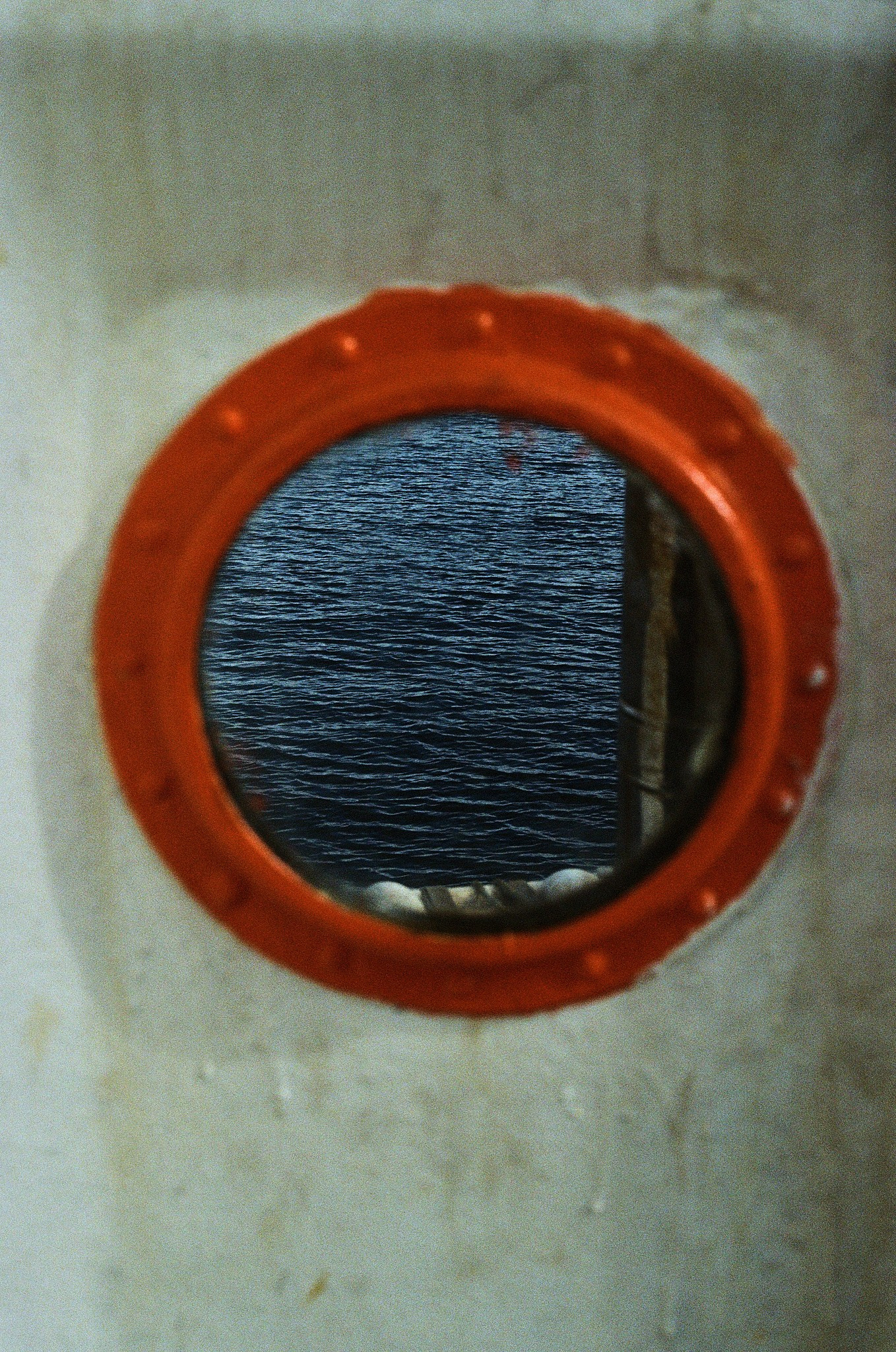 Teriberka (Murmansk). The Other Pavel Potseluev — film photography and mastery of meat business