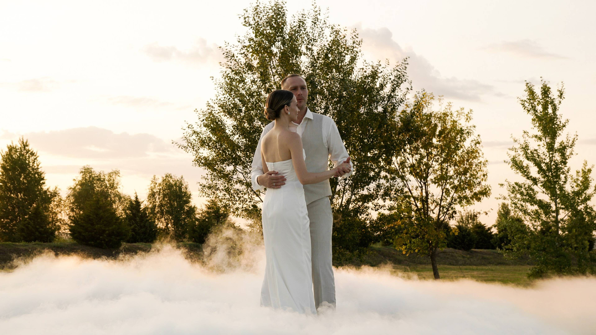 ВИДЕО. Свадебный фотограф и видеограф в Ростове-на-Дону. Максим и Наталья Лебедевы