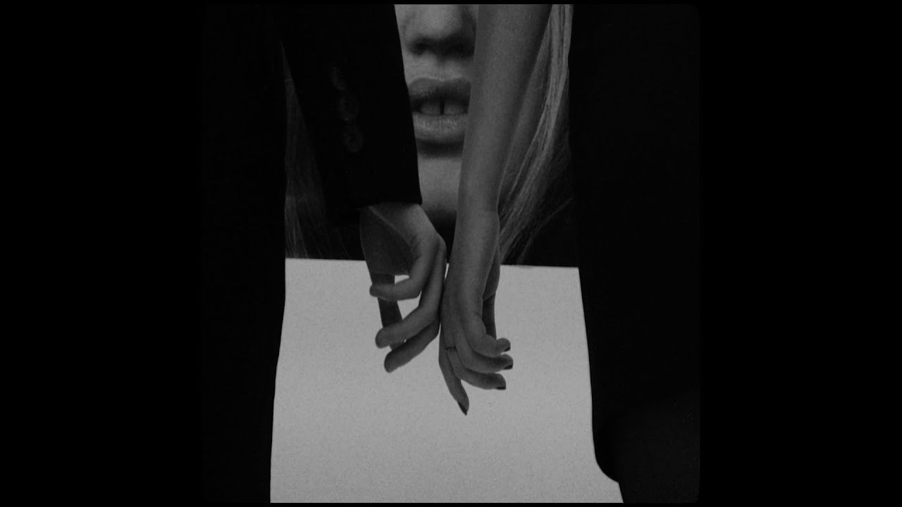 Pubblicità. Fotografo a Mosca con un’atmosfera notturna di foto