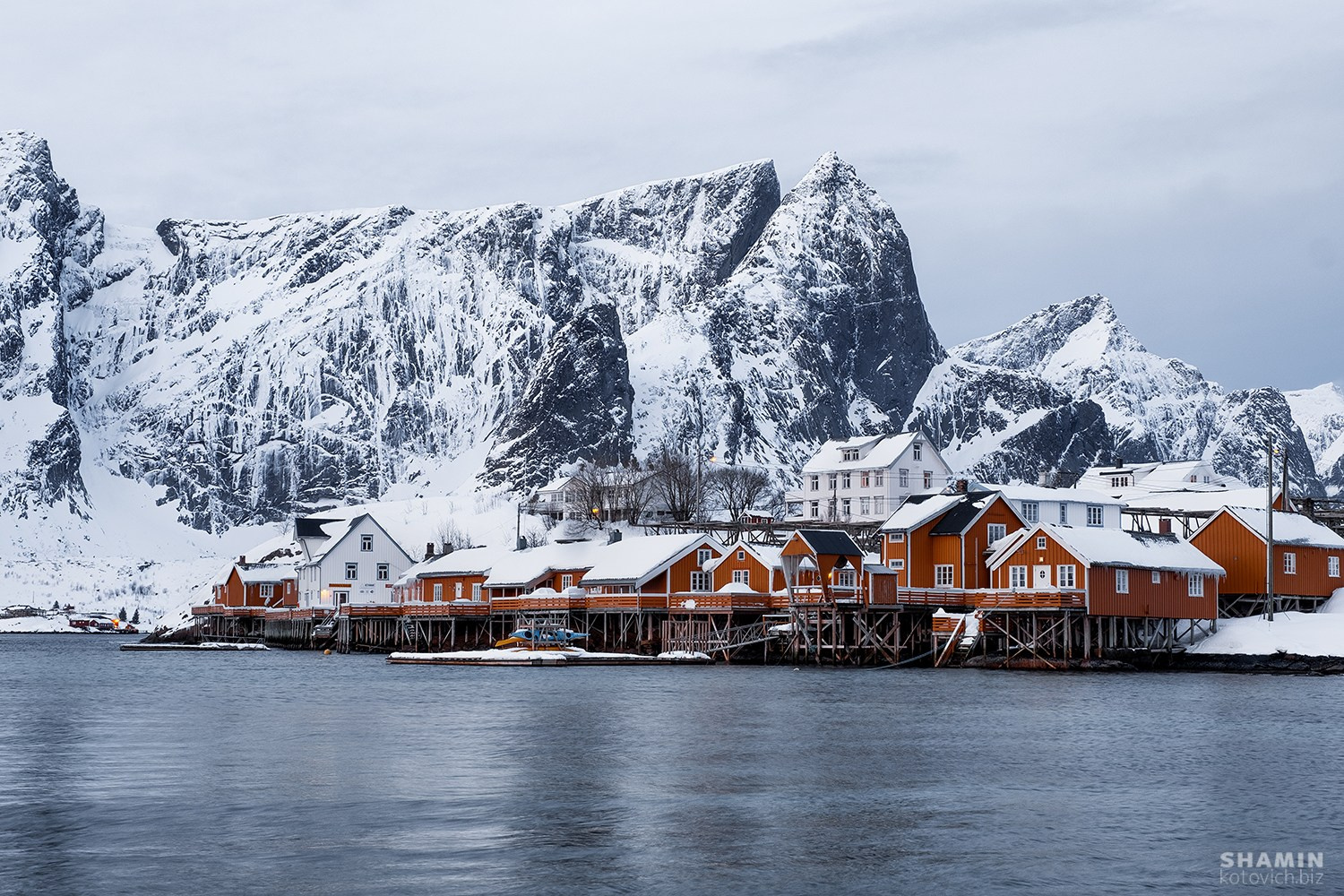 Лофотенские острова — пейзажи, северное сияние и море. Фотограф Константин Шамин. Фотограф Константин Шамин
