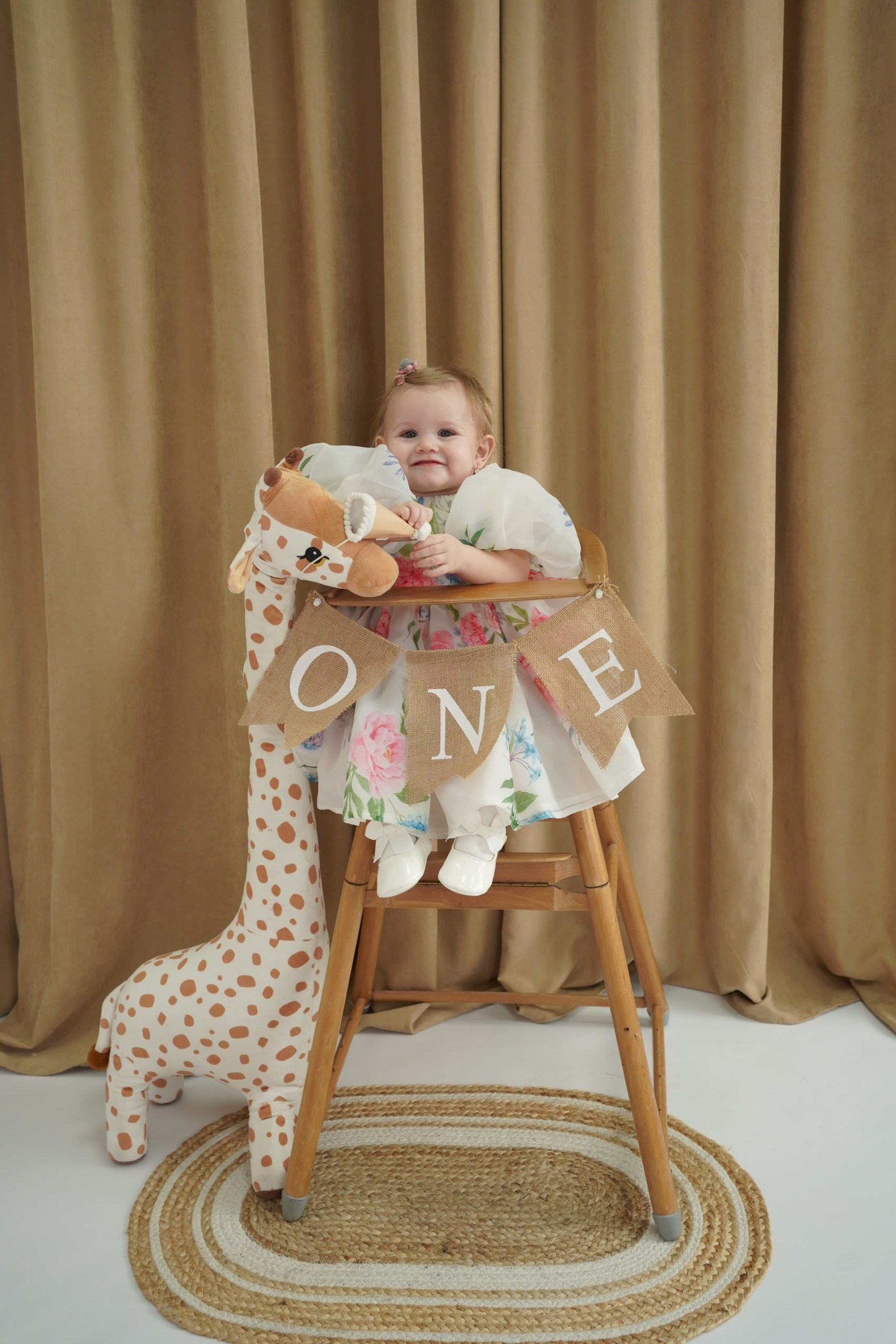 Фотоссесия на Годик для Девочки. Детская Фотостудия ГОДОВАСИКИ в Санкт-Петербурге фотосесия на годик