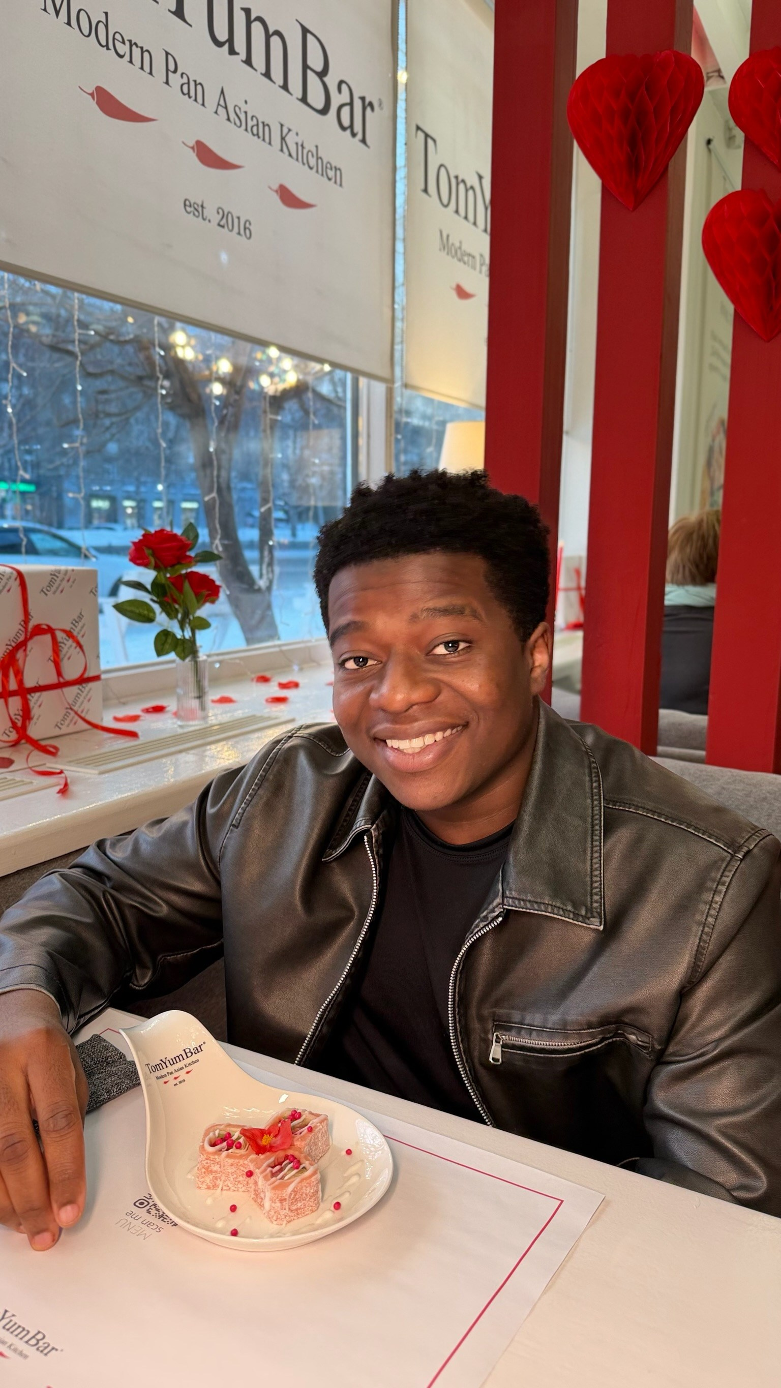 Новосибирск. Коммерческий фотограф для маркетплейсов Wildberries и Ozon в Новосибирске — фото и видео для брендов