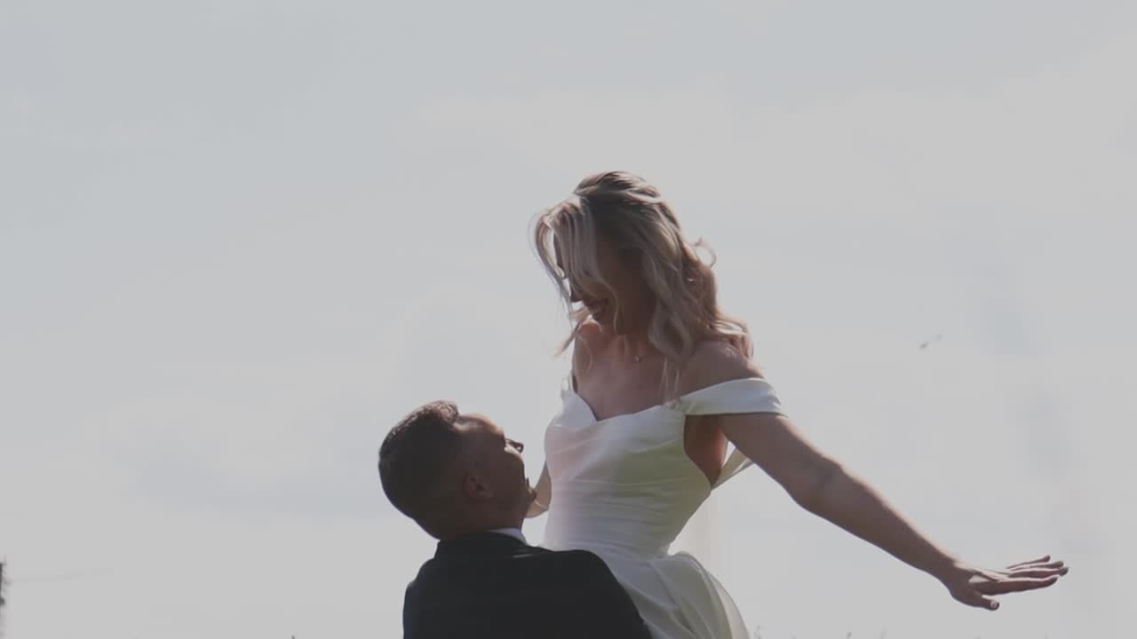 КЛИПЫ. Свадебная видеосъемка в Екатеринбурге