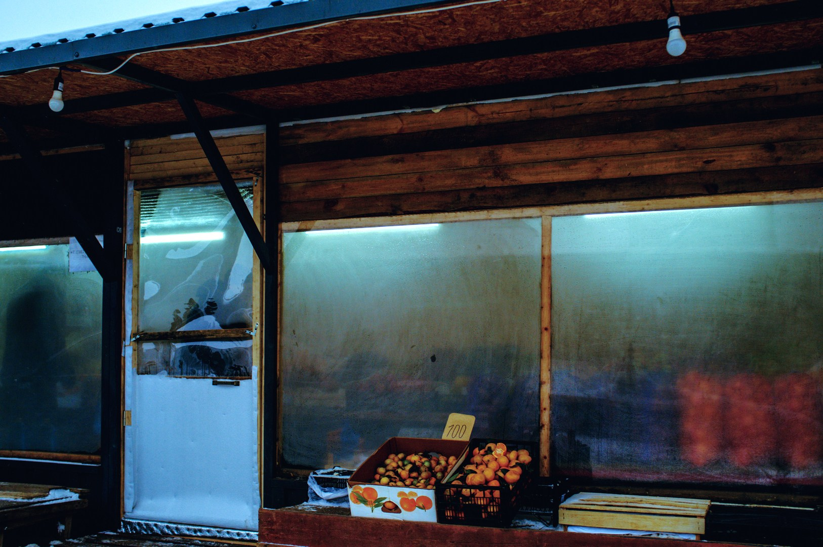 Зима уходящая. Руслан Шувалов (поэтограф)