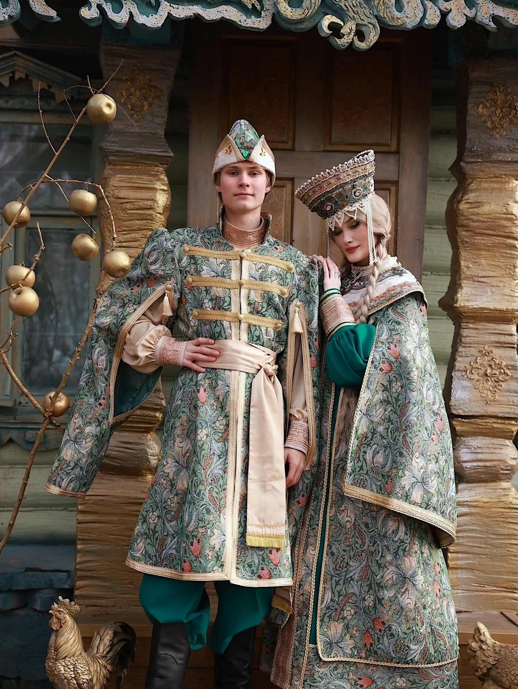 Царица. Русские народные костюмы в Москве